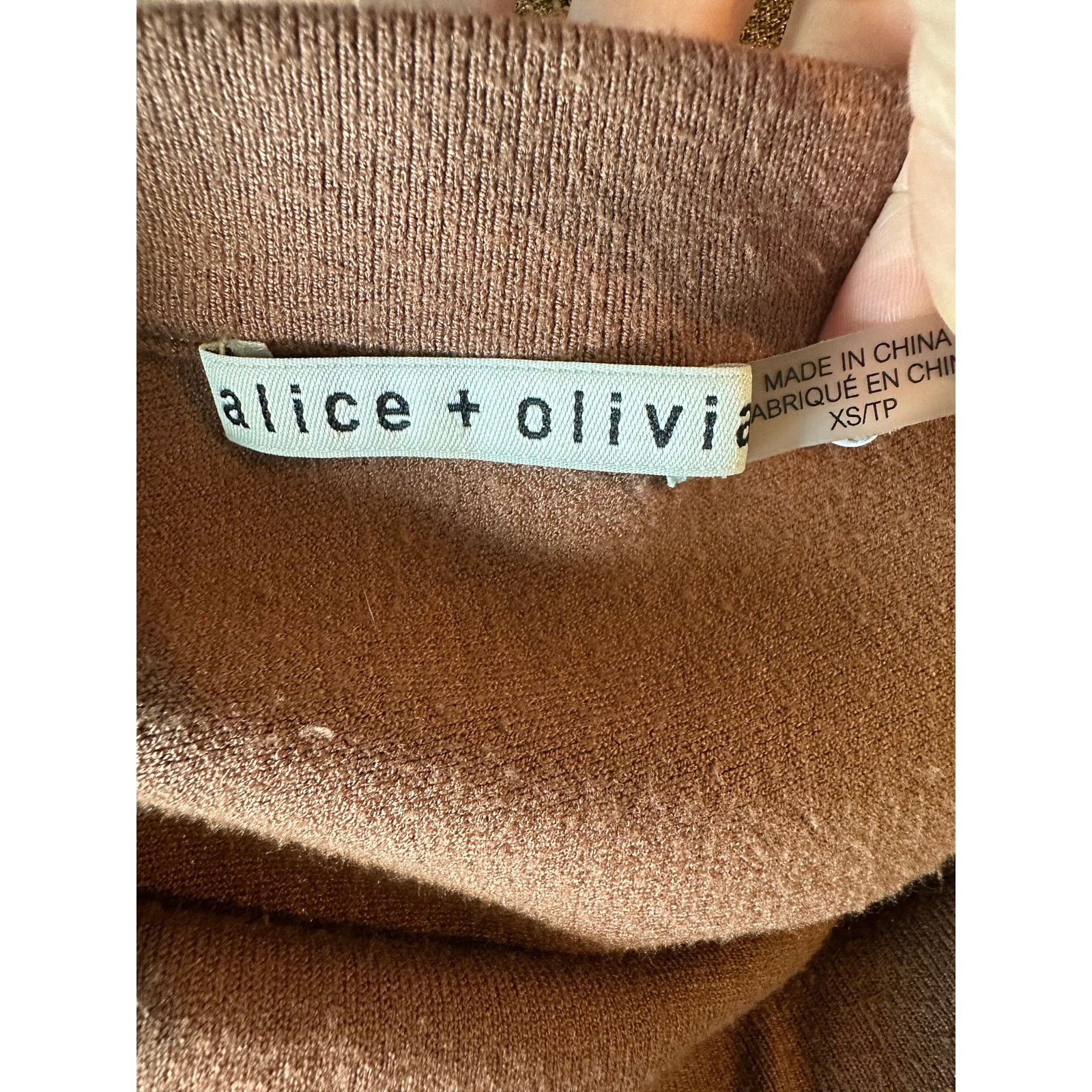 Alice + Olivia Alice + Olivia Maria Metallic Fitted Midi-Skirt Size XS Size 28" / US 6 / IT 42 - 3 Thumbnail