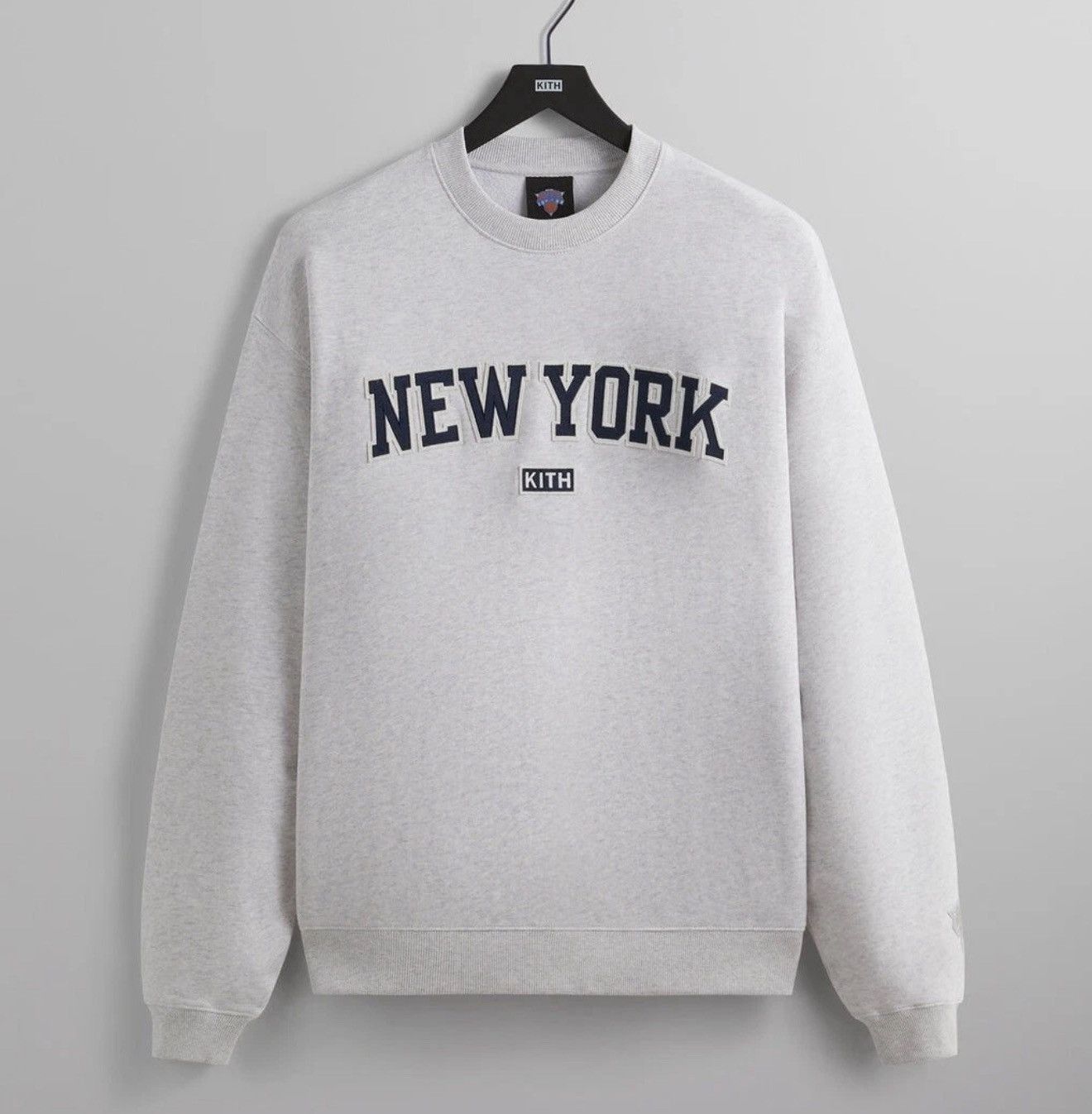 Kith Kith New York Knicks City So Nice Nelson Crewneck Grey XL Size US XL / EU 56 / 4 - 1 Thumbnail