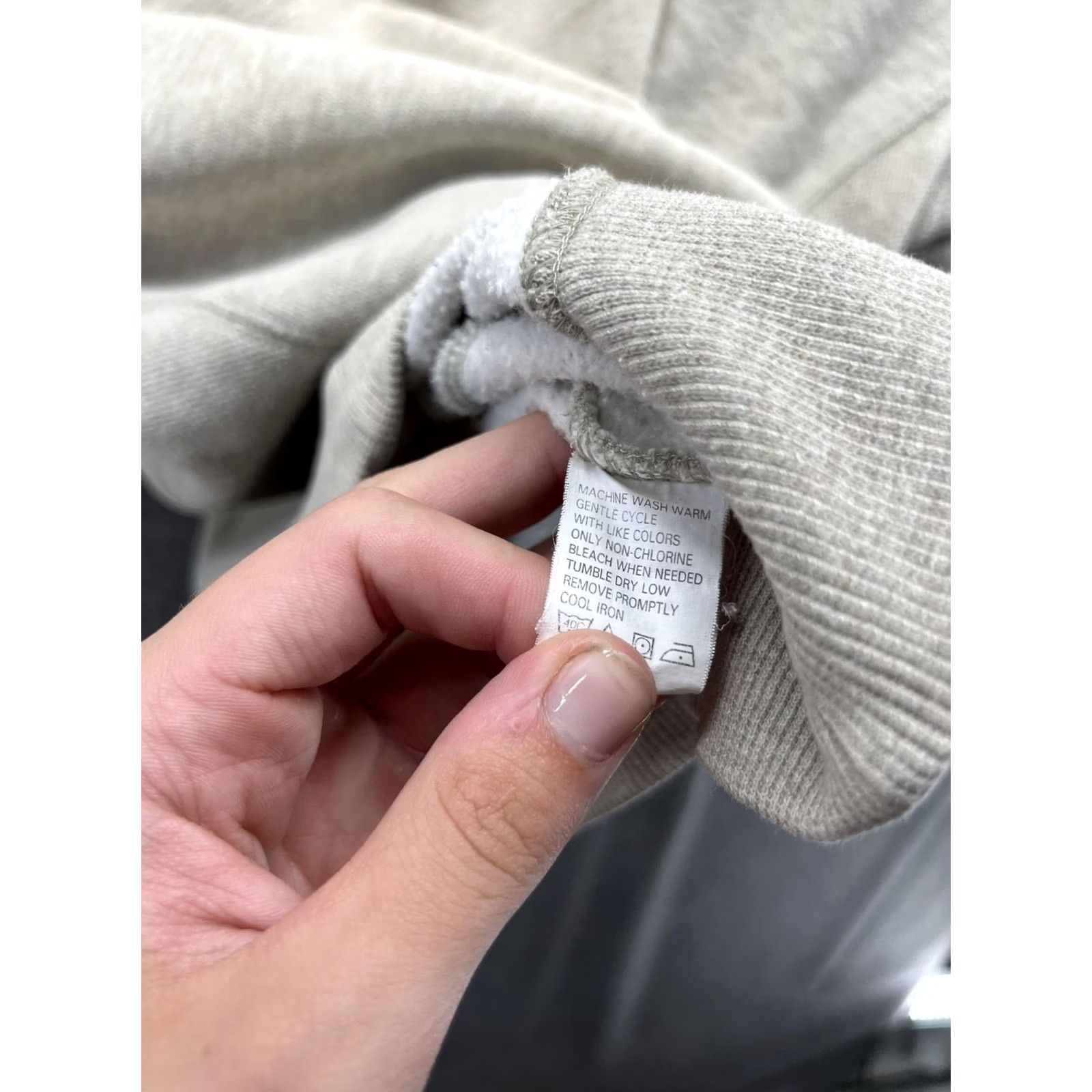 Izod IZOD Sweatshirt Mens XLT Gray Big Tall Fleece Crewneck Pullover Embroidered Logo Size US XL / EU 56 / 4 - 6 Thumbnail