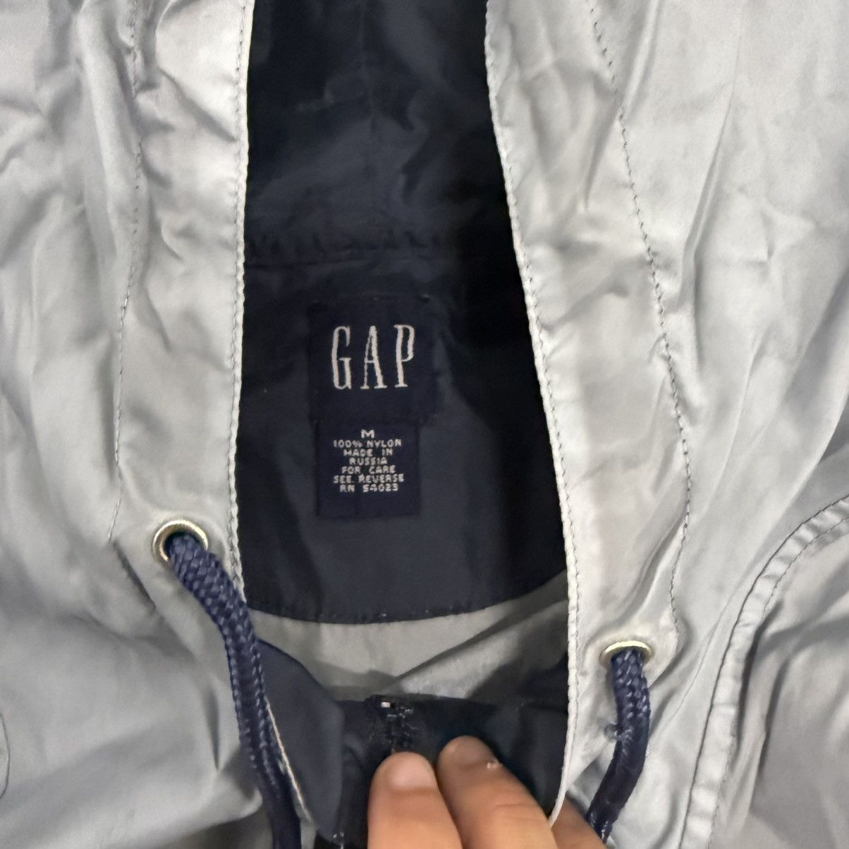 Gap Y2K/2000s Grunge Gap Grey And Navy Blue Striped Windbreaker Size US M / EU 48-50 / 2 - 6 Thumbnail