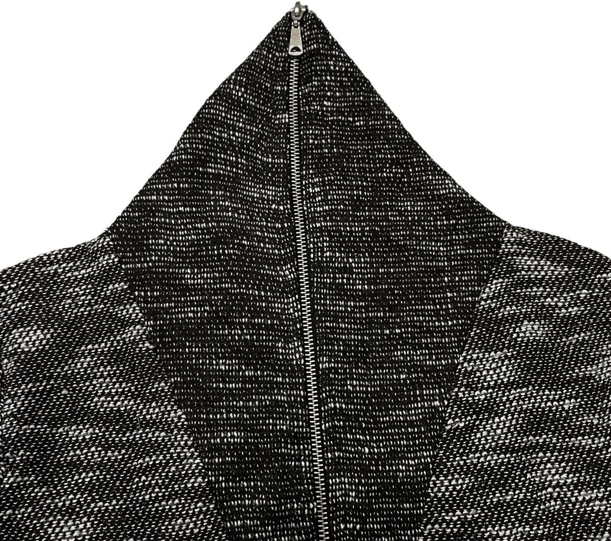 Vintage In The Attic Zipper Collar Light Jacket