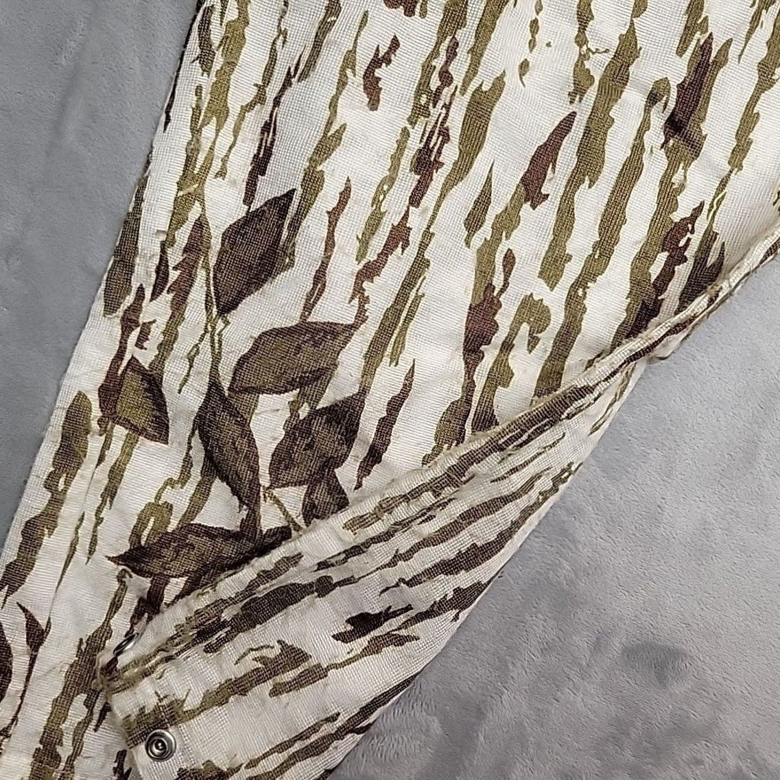 Vintage VINTAGE Cabelas Hunting Pants XL/3X White Camo Tree Bark Camouflage Made In The USA Men Size US 36 / EU 52 - 6 Thumbnail