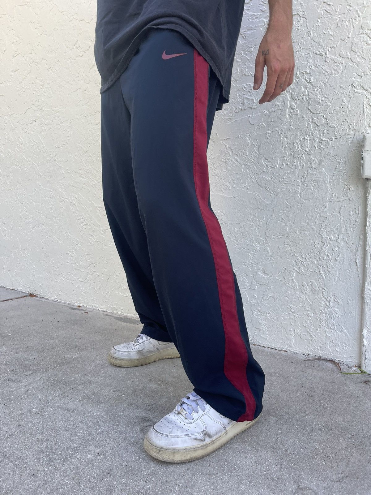Nike × Vintage VINTAGE NIKE TRACKPANTS Y2K BAGGY Size US 29 - 3 Thumbnail