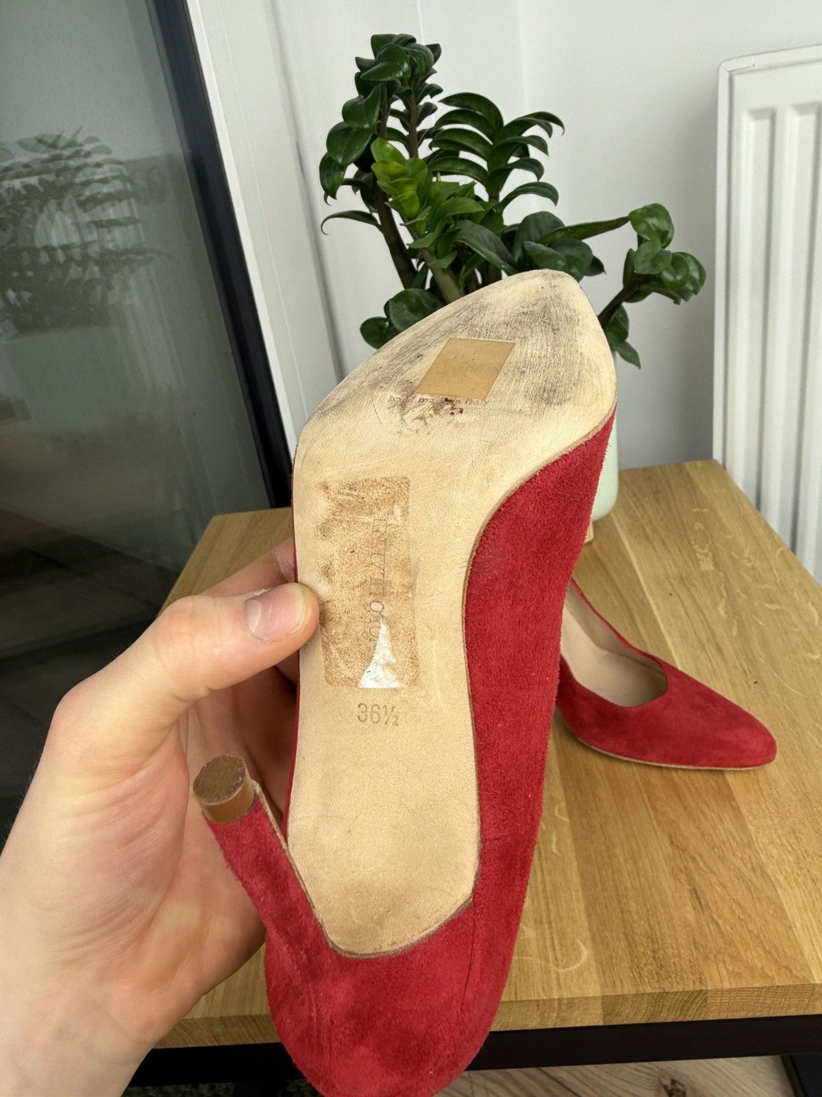 Manolo Blahnik Manolo Blahnik BB Pumps Heels Red Suede 36.5 Size US 6.5 / IT 36.5 - 7 Thumbnail