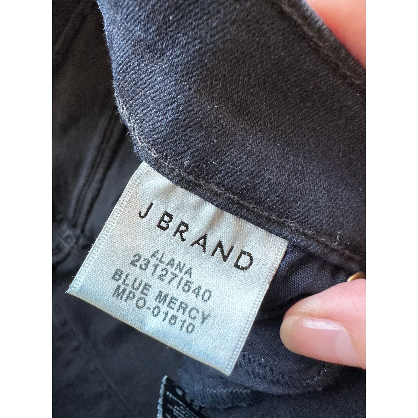 J Brand J Brand Alana Blue Mercy Distressed Knee Raw Hem Jeans 24 Size 24" / US 00 / IT 34 - 10 Thumbnail