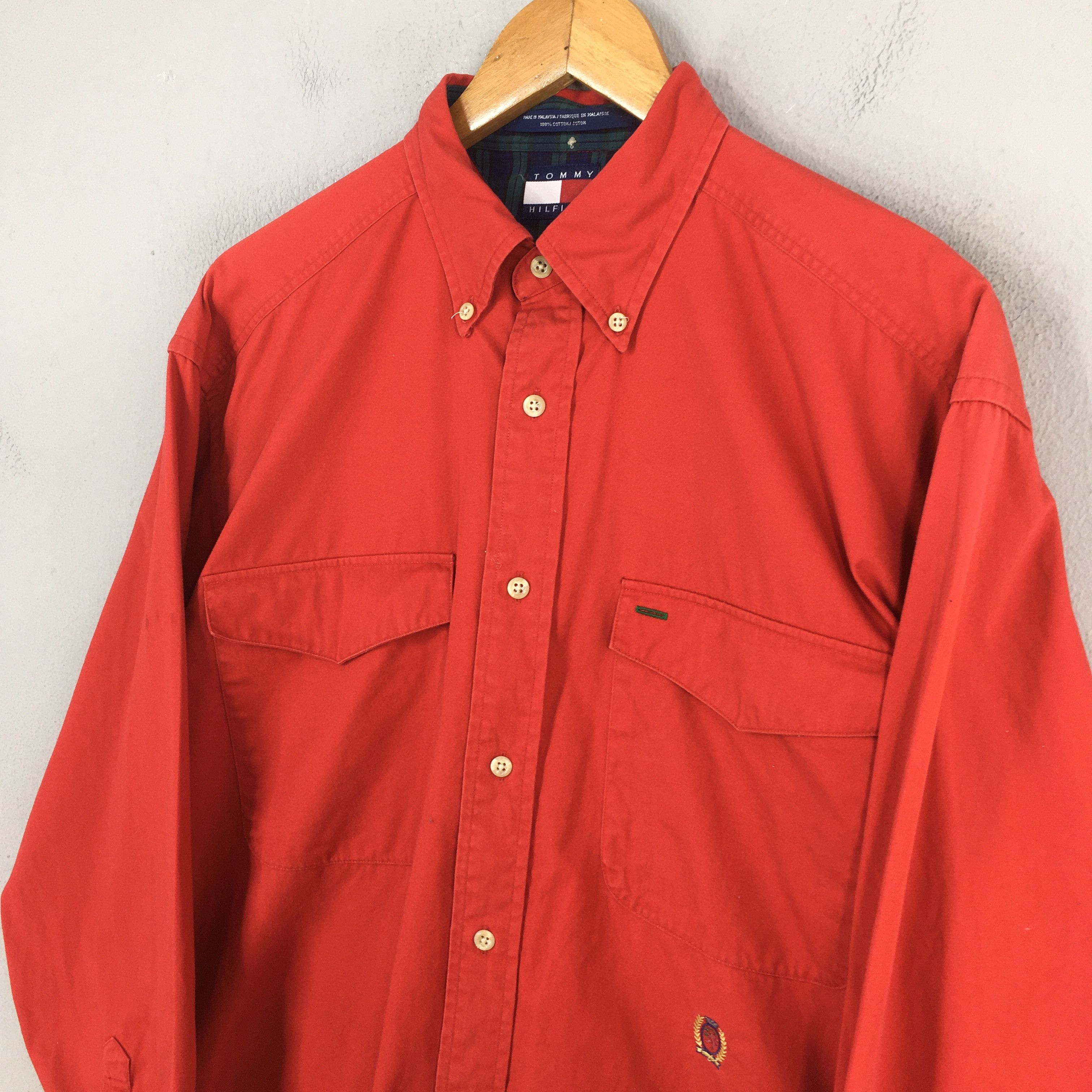 Tommy Hilfiger Vintage 90s Tommy Hilfiger Plain Red Casual Oxfords Medium Size US M / EU 48-50 / 2 - 3 Thumbnail
