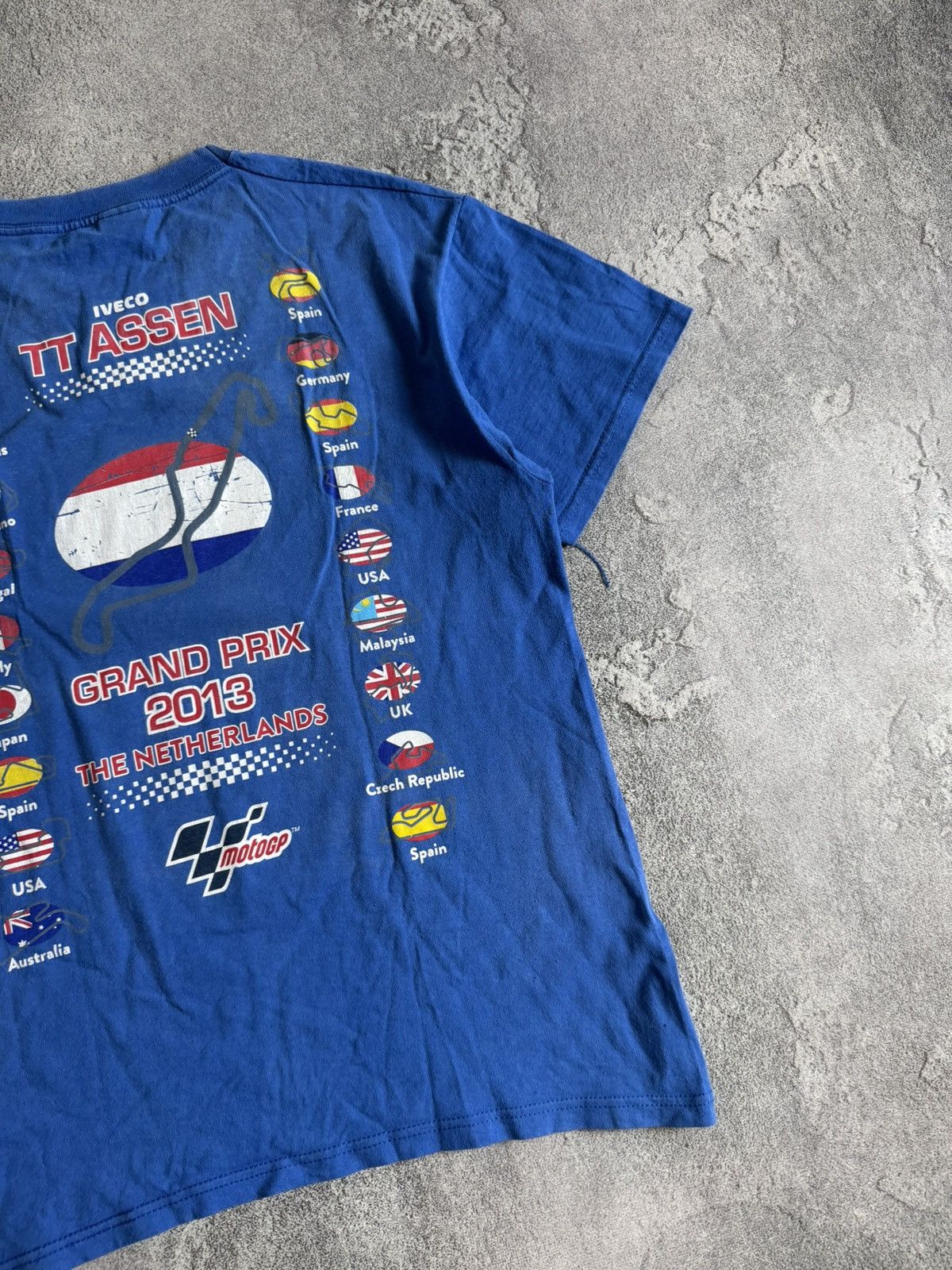 Vintage Grand Prix IVECO Motogp TT ASSEN racing 2013 tshirt tee 00s Size US L / EU 52-54 / 3 - 15 Thumbnail
