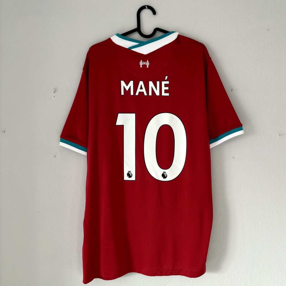 Nike 2020 2021 Liverpool Mane Nike Home Kit Soccer Jersey Shirt Size US XL / EU 56 / 4 - 6 Thumbnail