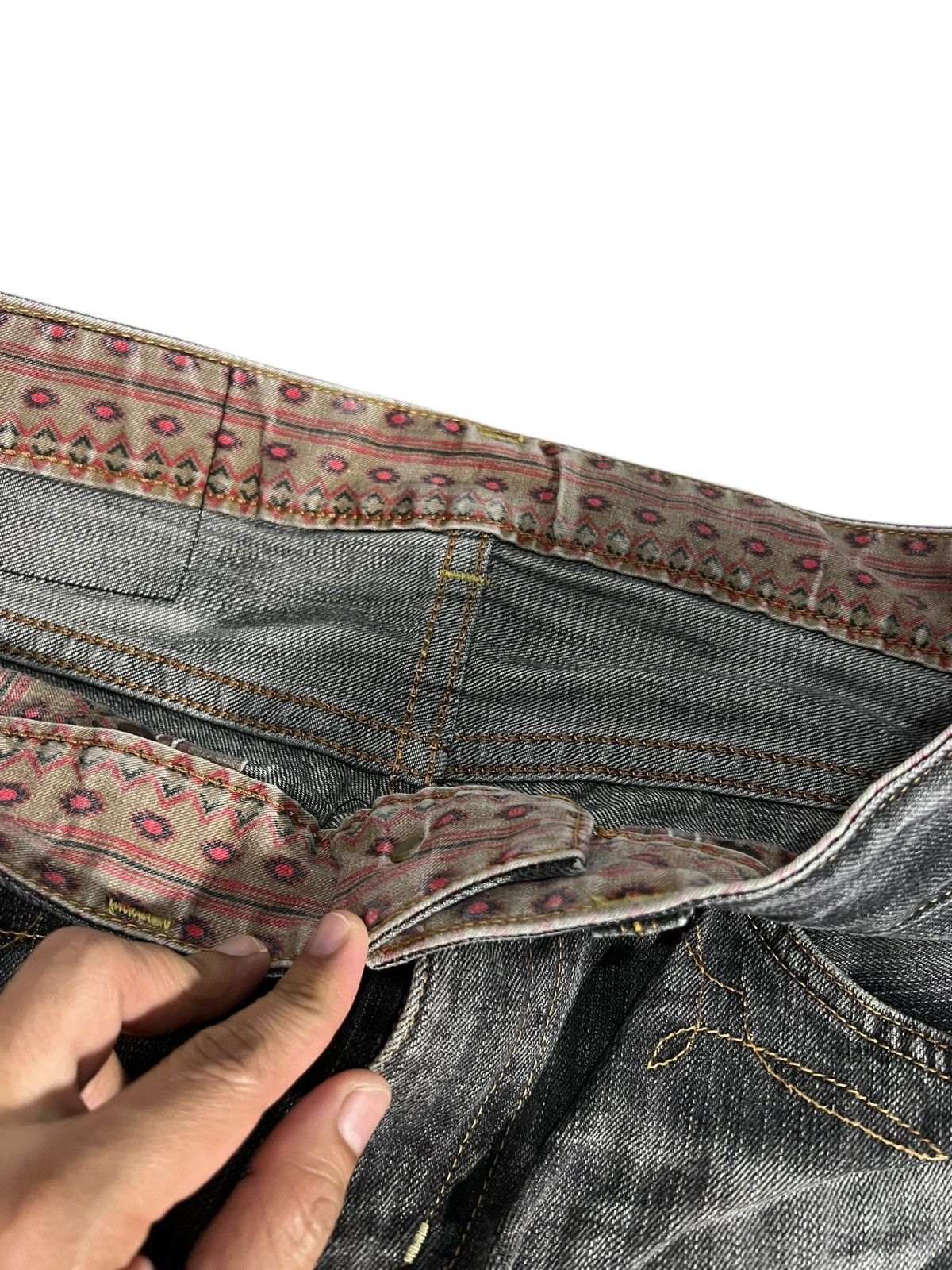 Edwin Flare Jean Edwin Exclusive Vintage XV Navajo Faded Distress Size US 33 - 12 Thumbnail