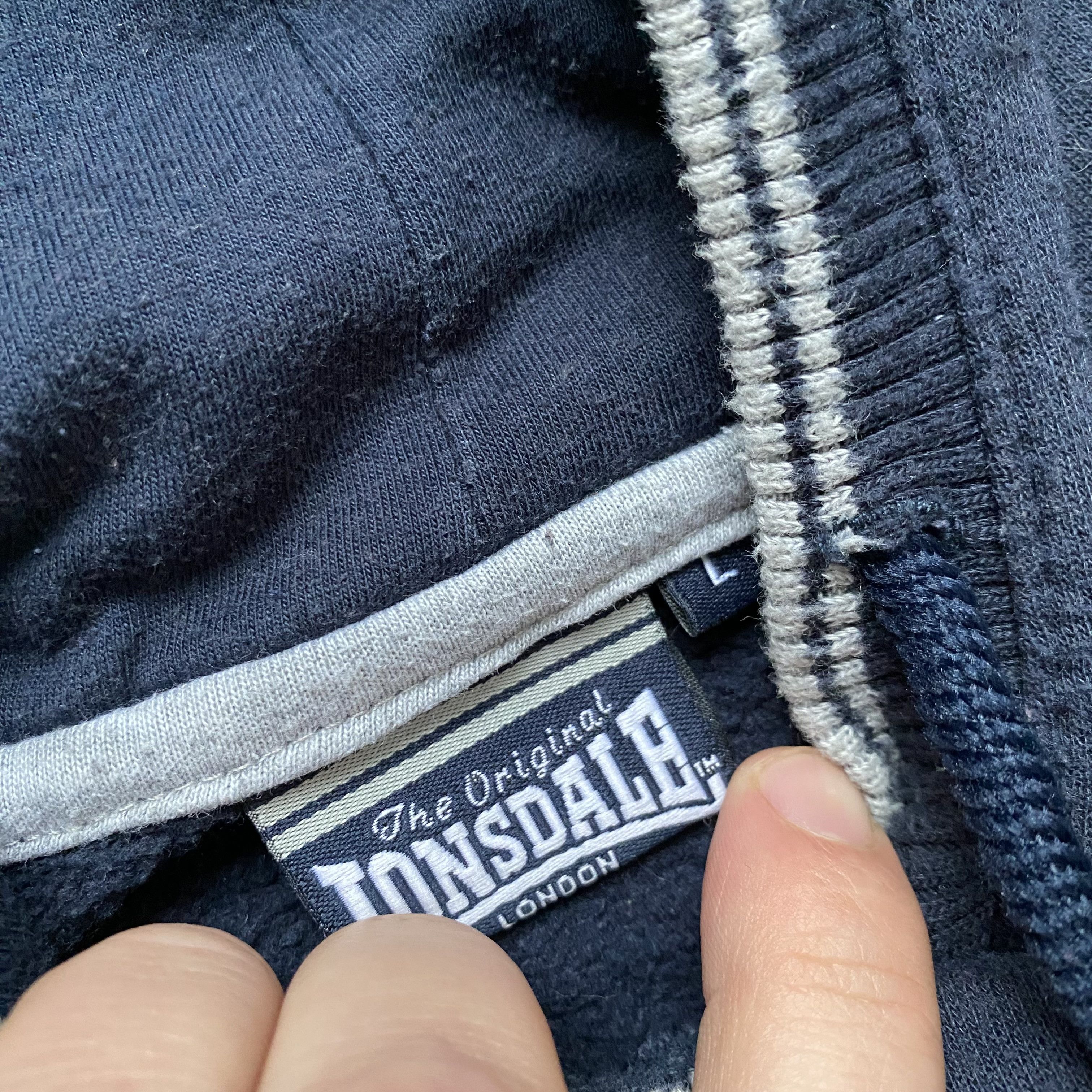 Lonsdale Vintage 00s Lansdale Boxy hoodie Y2K Umbro Tapoun Nike Size US L / EU 52-54 / 3 - 8 Thumbnail