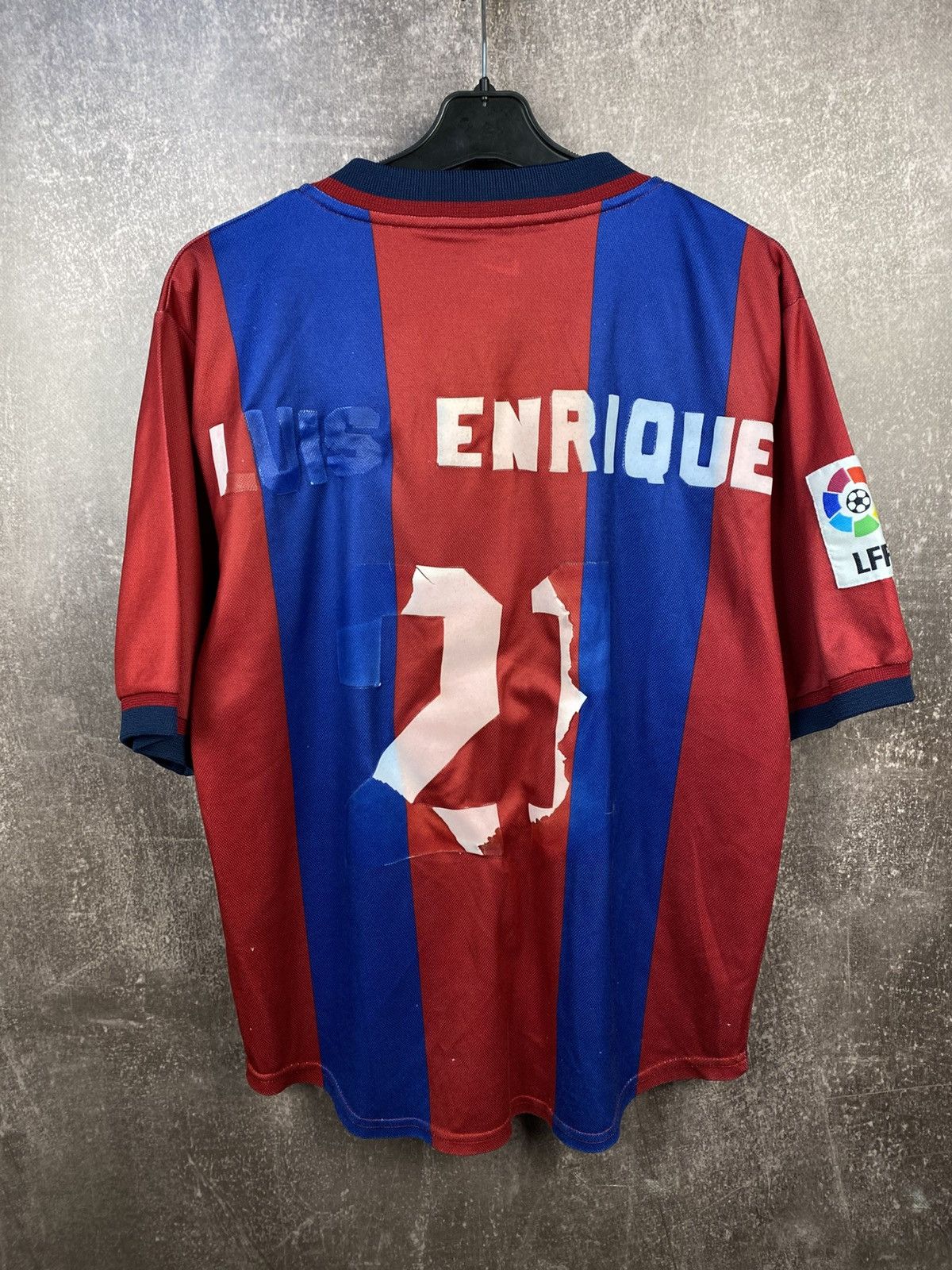Nike NIKE BARCELONA CENTENARY HOME #21 Luis Enrique Size US S / EU 44-46 / 1 - 2 Thumbnail