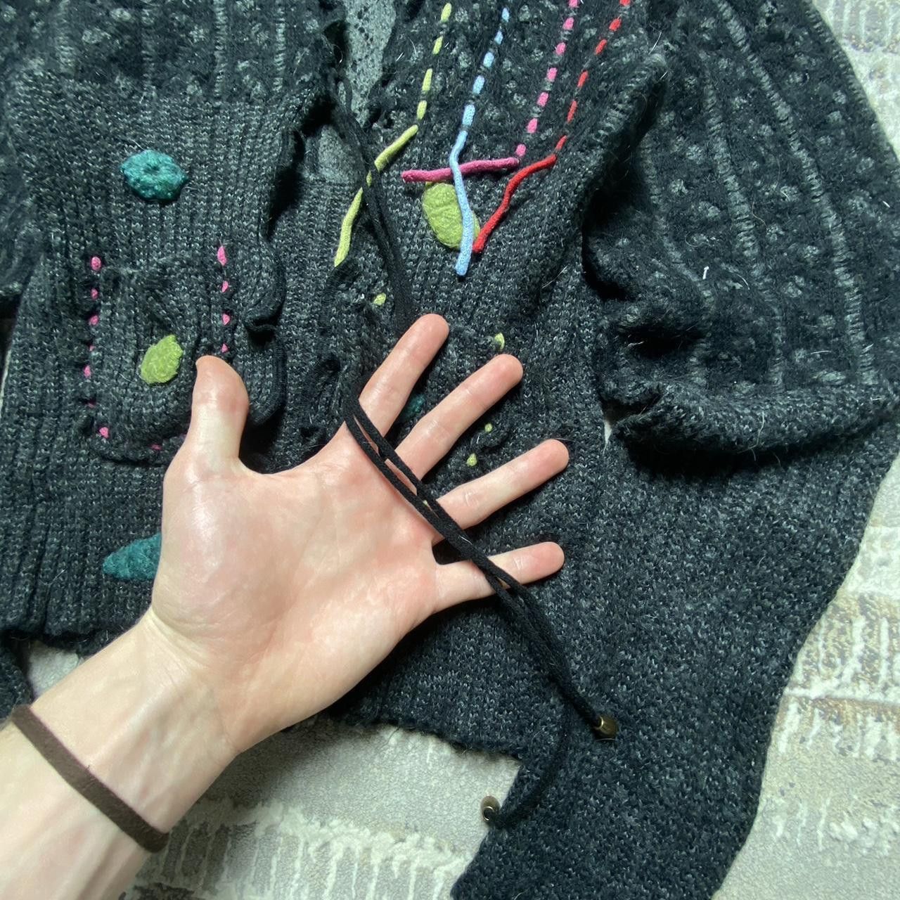 Japanese Brand Avant Garde Hand-Knit Hooded Cardigan Grey S Size S / US 4 / IT 40 - 4 Thumbnail