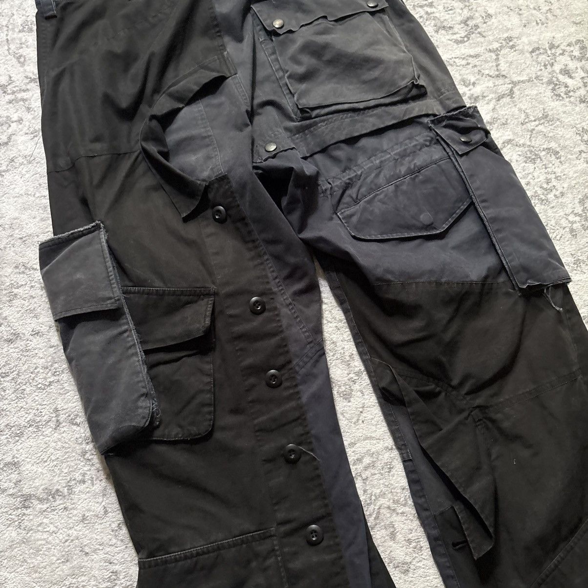 Undercover Undercover SS05 But Beautiful Reconstructed Military Cargos Size US 34 / EU 50 - 11 Thumbnail