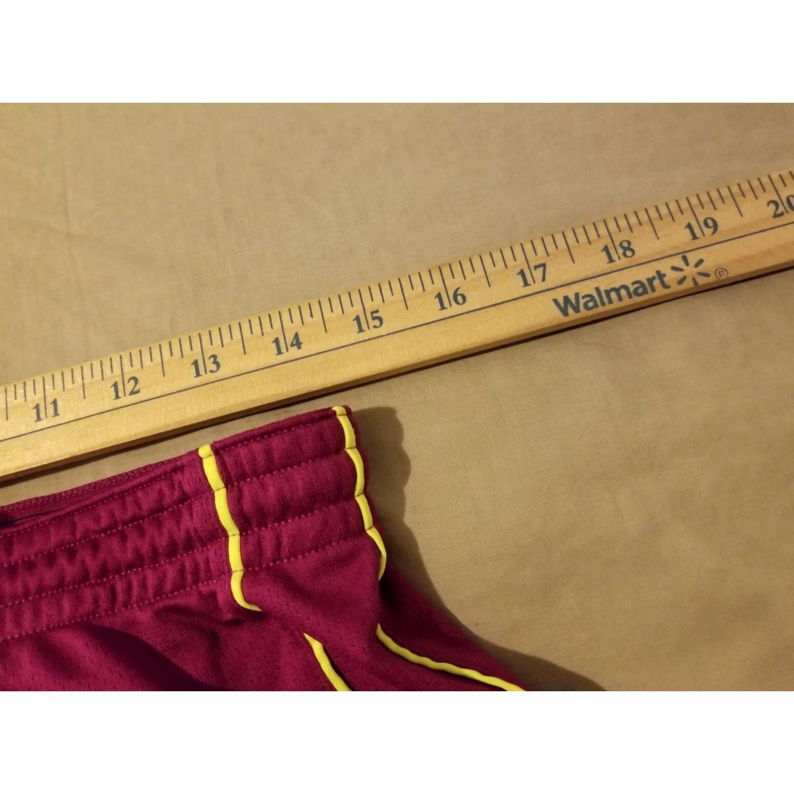 Nike Womens Nike Shorts Medium Purple Athletic Gym Workout Size 32" / US 10 / IT 46 - 6 Thumbnail