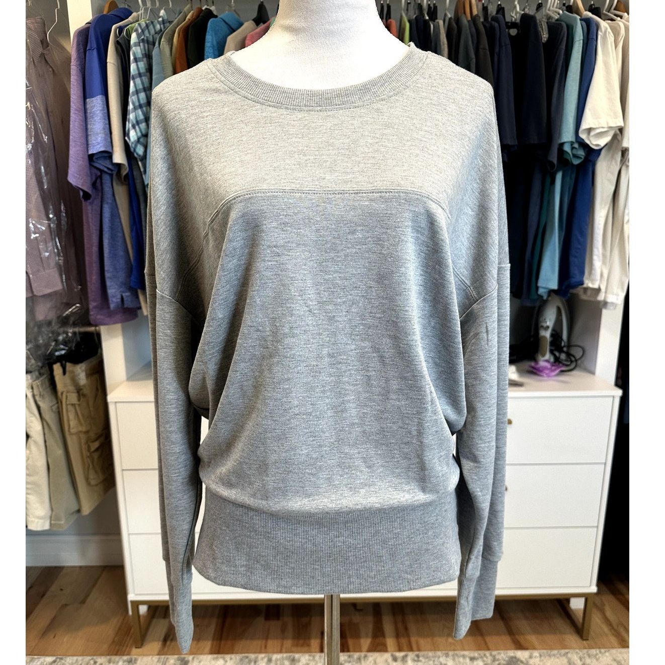 Other Tahari Sport Gray Relaxed Fit Long Sleeve Athleisure Top M Size M / US 6-8 / IT 42-44 - 1 Thumbnail