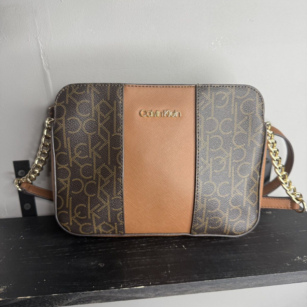 Calvin Klein Calvin Klein Brown Monogram Belt Bag with Tan Center Stripe Size ONE SIZE - 1 Thumbnail
