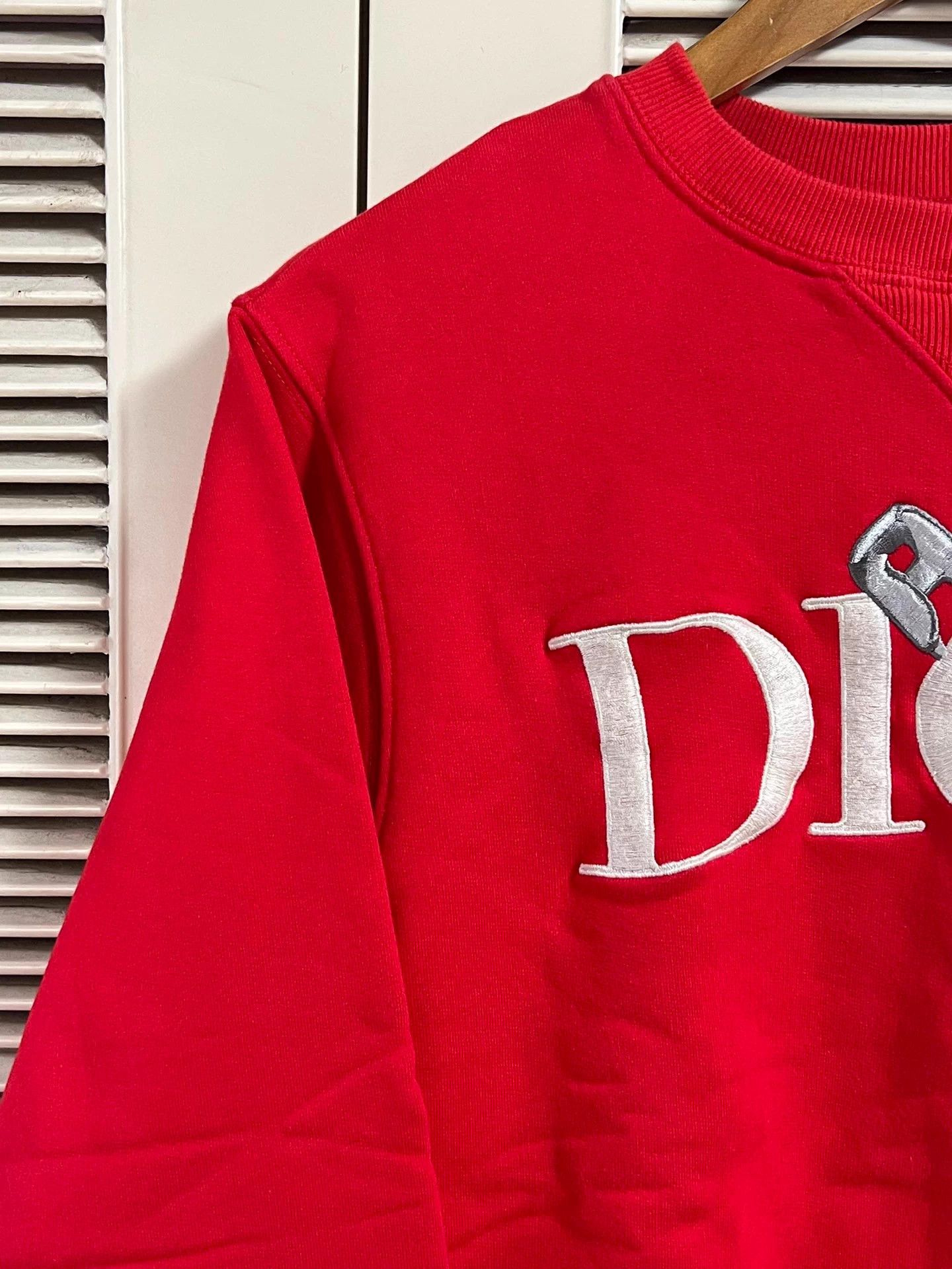 Dior Dior Red Pin Logo Embroidery Sweatshirt XS Size US XS / EU 42 / 0 - 4 Thumbnail