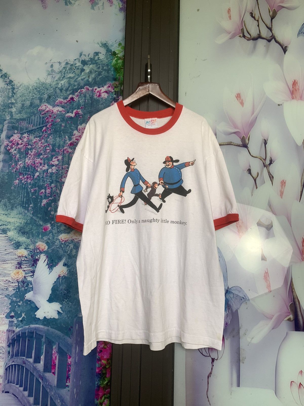 Cartoon Network × Vintage 🐒 Vintage 1995 Cartoon TV “ Curious George “ Size US L / EU 52-54 / 3 - 1 Thumbnail