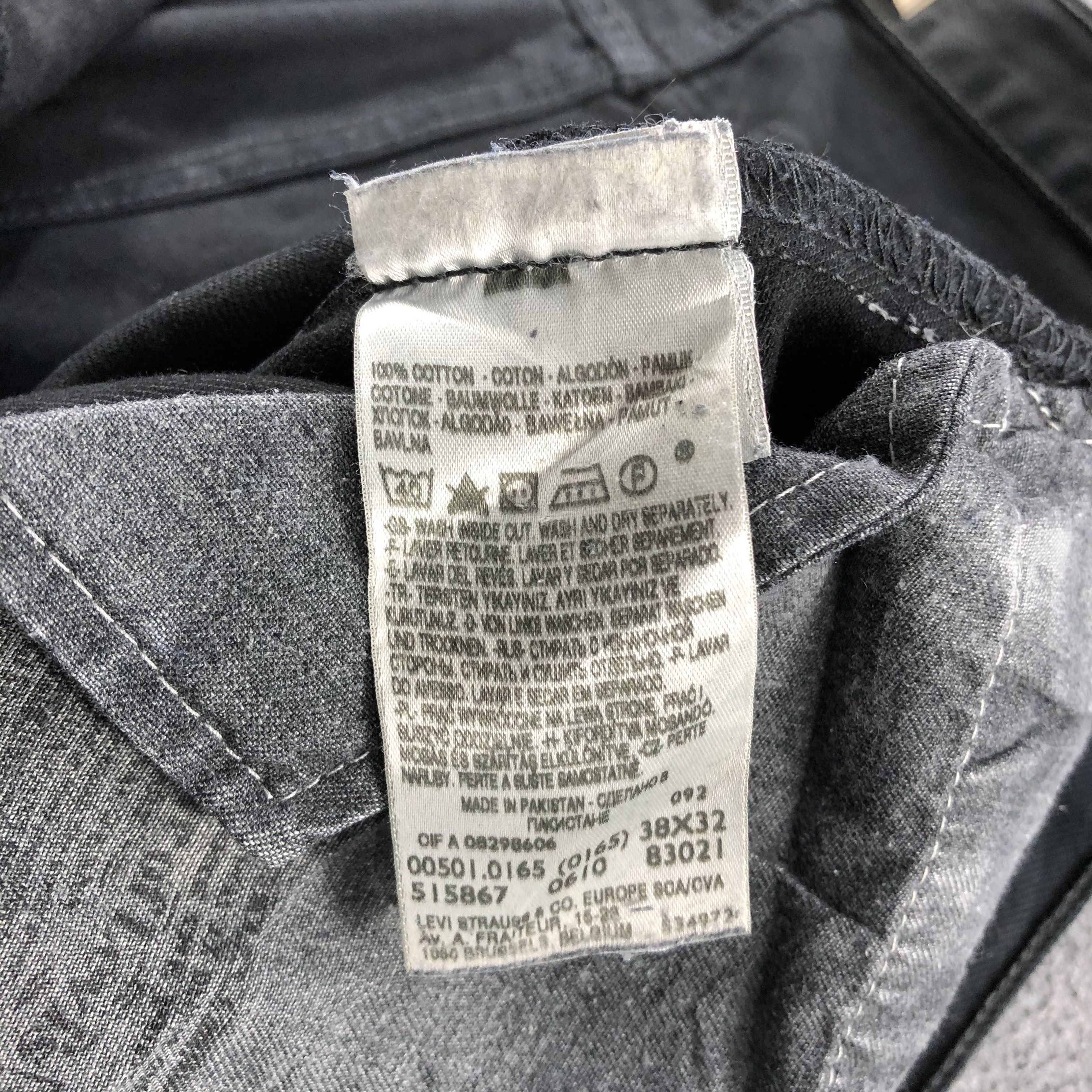 Levi's Vintage Black Levis 501 Distress Jeans-JM1548 Size US 39 - 11 Thumbnail