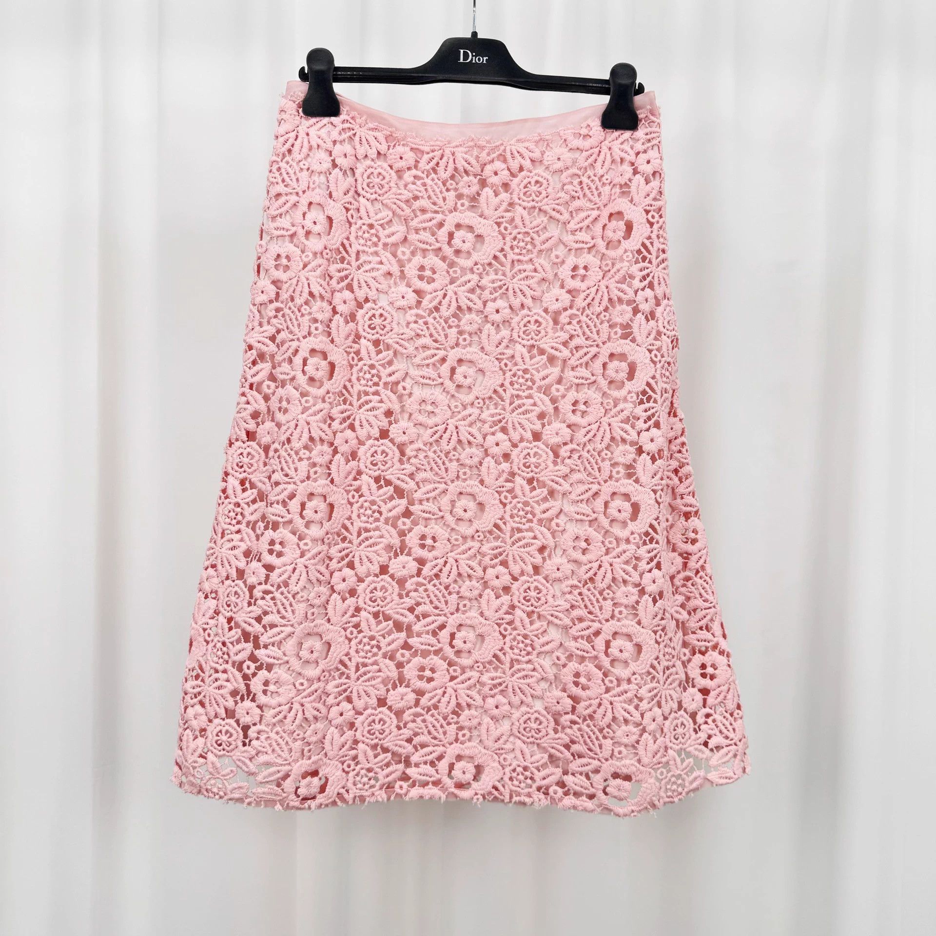 Miu Miu Miu Miu floral embroidery lace skirt 42 new Size 28" / US 6 / IT 42 - 1 Thumbnail