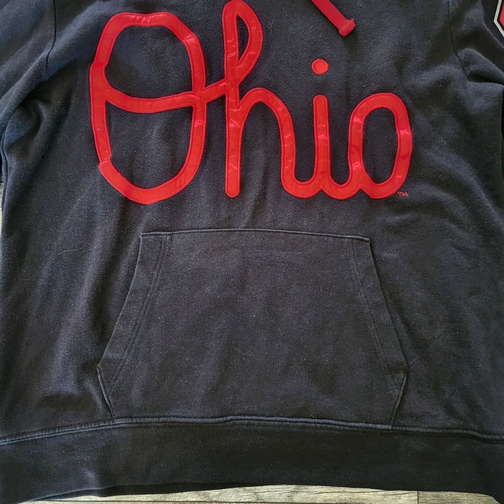 Victoria's Secret Victoria's Secret Pink Ohio State Buckeyes Hoodie Women's Small Script Logo Black Pullover Size S / US 4 / IT 40 - 2 Thumbnail