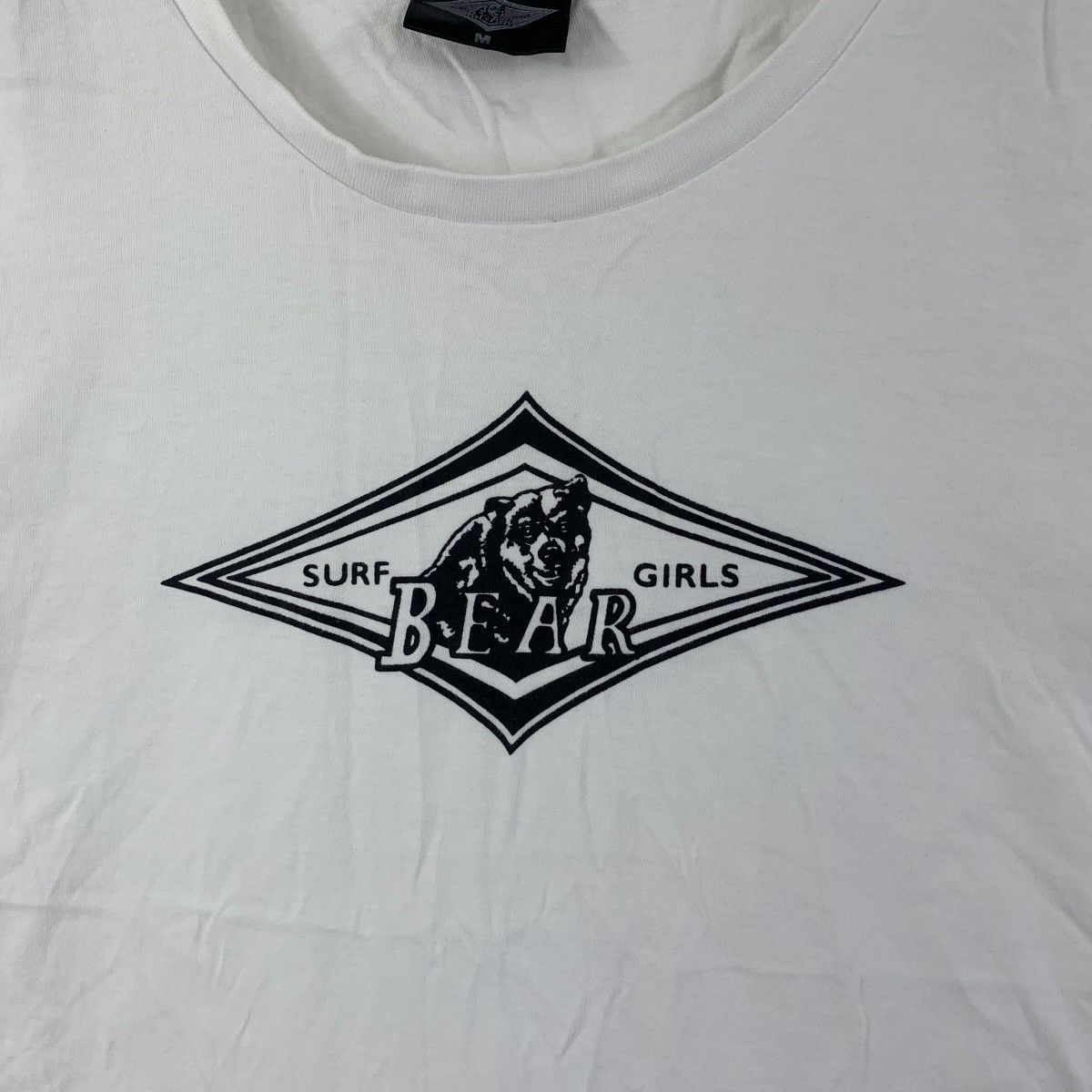 Vintage Vintage BEAR USA SURF GIRLS Collection Box Logo Tee Shirt Size M / US 6-8 / IT 42-44 - 4 Thumbnail