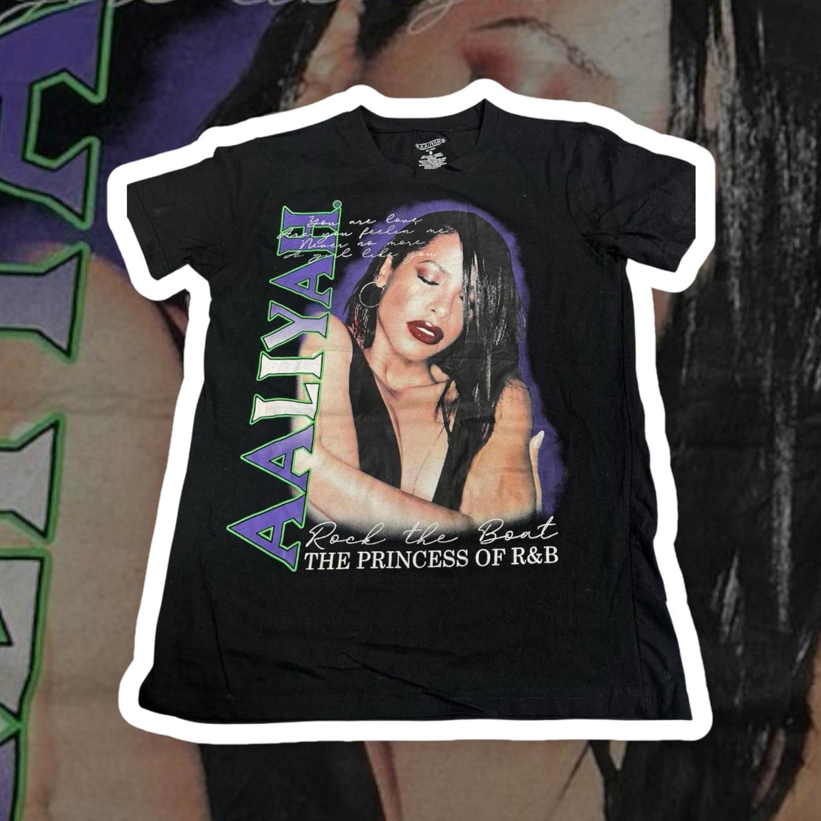 Designer Aaliyah Rock the Boat T-Shirt - The Princess of R&B Size US S / EU 44-46 / 1 - 1 Thumbnail