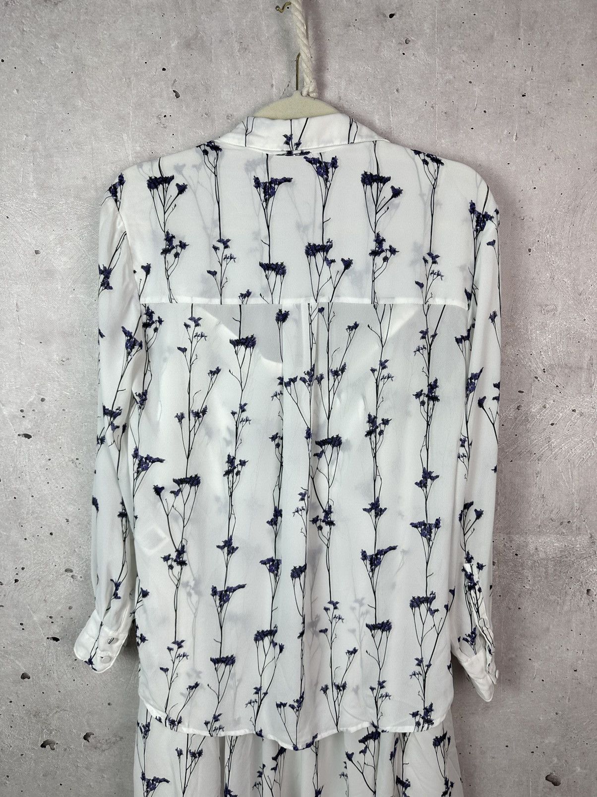 Reiss Reiss Aislin Print Flowers White Long Sleeve Shirt + Skirt Size S / US 4 / IT 40 - 7 Thumbnail