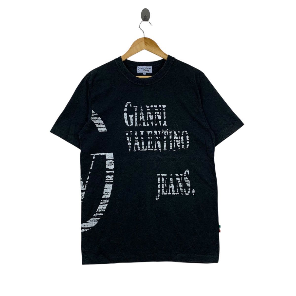Gianni Valentino GIANNI VALENTINO Jeans Italy Casualwear Big Logo T-Shirt Size US L / EU 52-54 / 3 - 1 Thumbnail