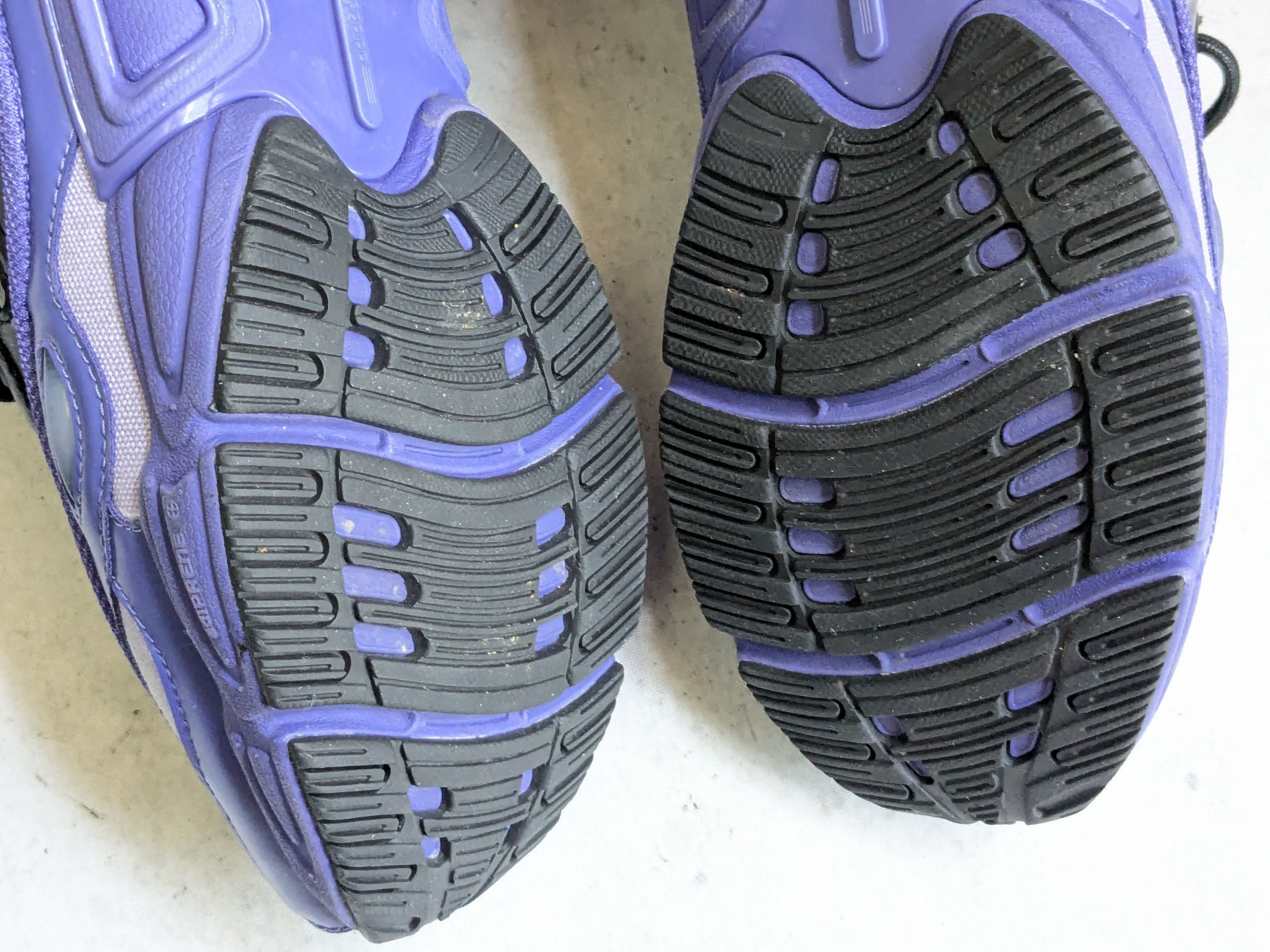 Adidas × Raf Simons Raf simons x adidas ozweego Size US 9.5 / EU 42-43 - 17 Thumbnail