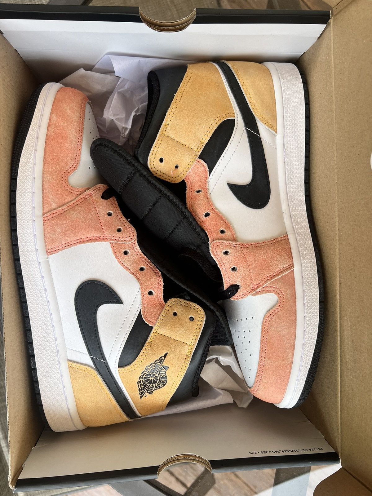 Jordan Brand Jordan 1 Mid SE MAGIC EMBER/SUNDIAL-WHITE-BLACK Size US 12 / EU 45 - 1 Thumbnail