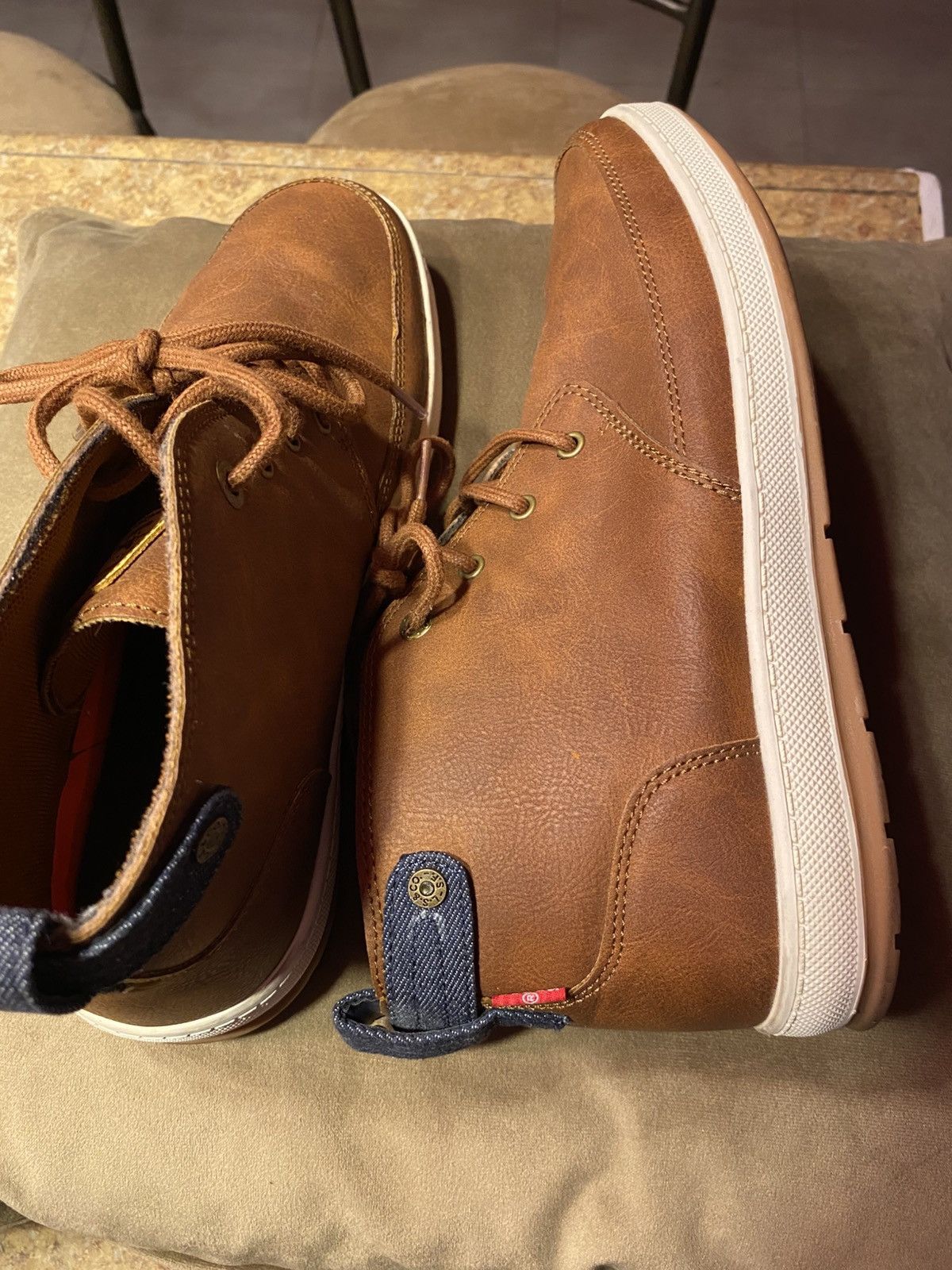 Levi's Men’s shoes/boot Size US 9 / EU 42 - 3 Thumbnail