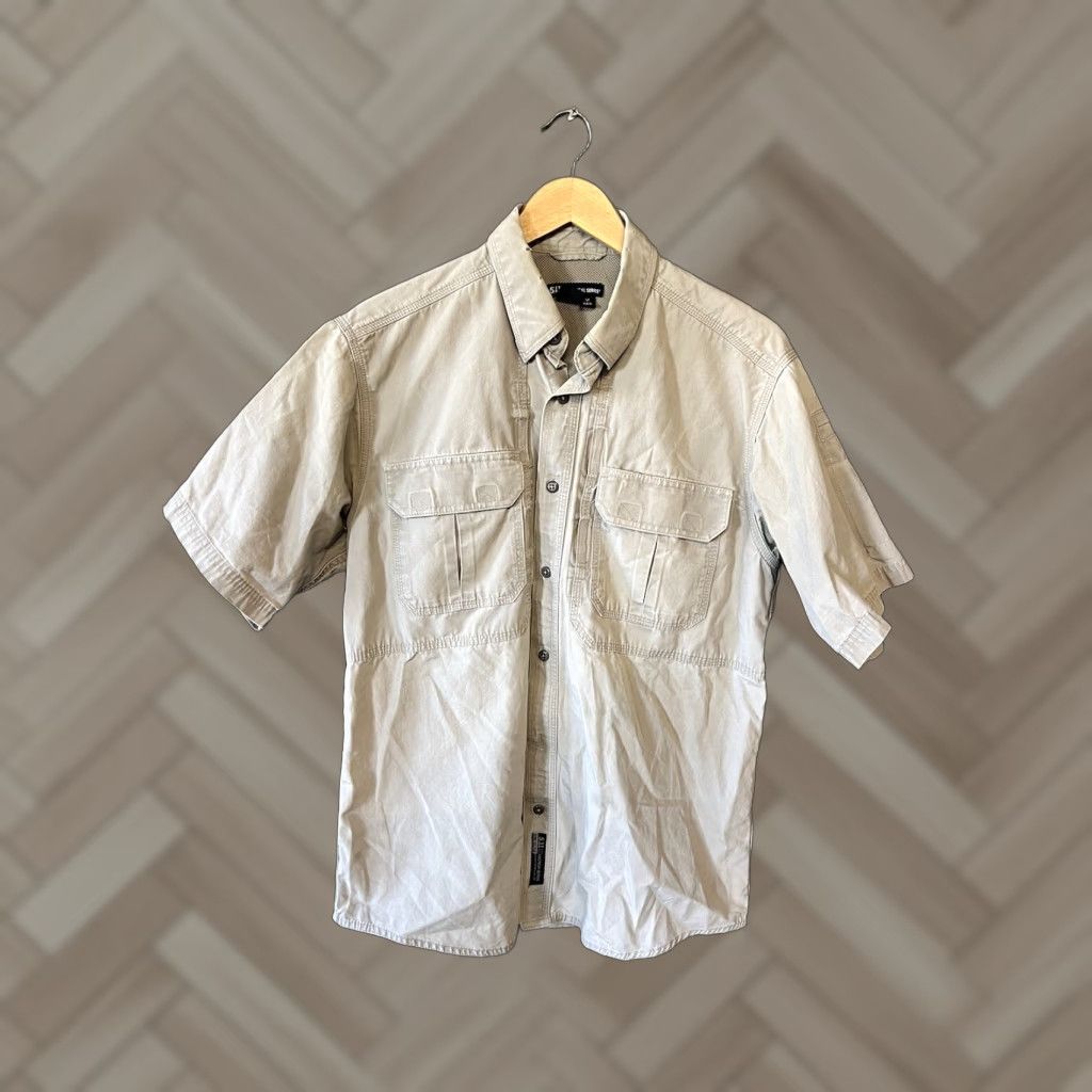 Vintage 5.11 Tactical Shirt Mens Short Sleeve Button-Up Sz M Regular Gray Cotton Size US M / EU 48-50 / 2 - 1 Thumbnail