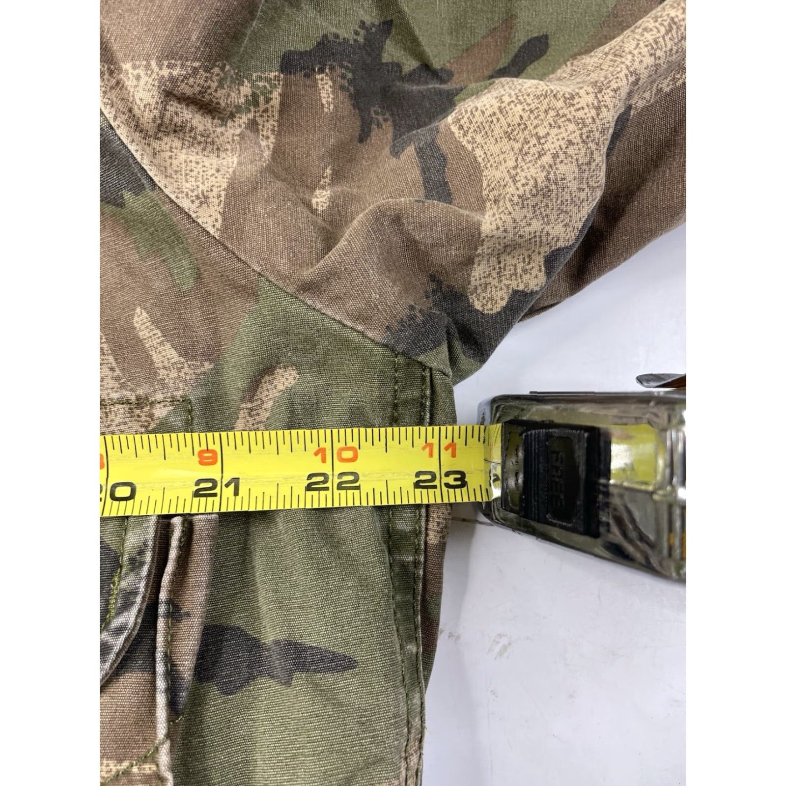 Abercrombie & Fitch Abercrombie & Fitch Camouflage Jacket Insulated Hooded Men’s Medium A&F Colorful Water resistant Multicolor Camouflage Jacket Insulated Men’s M Size US M / EU 48-50 / 2 - 6 Thumbnail