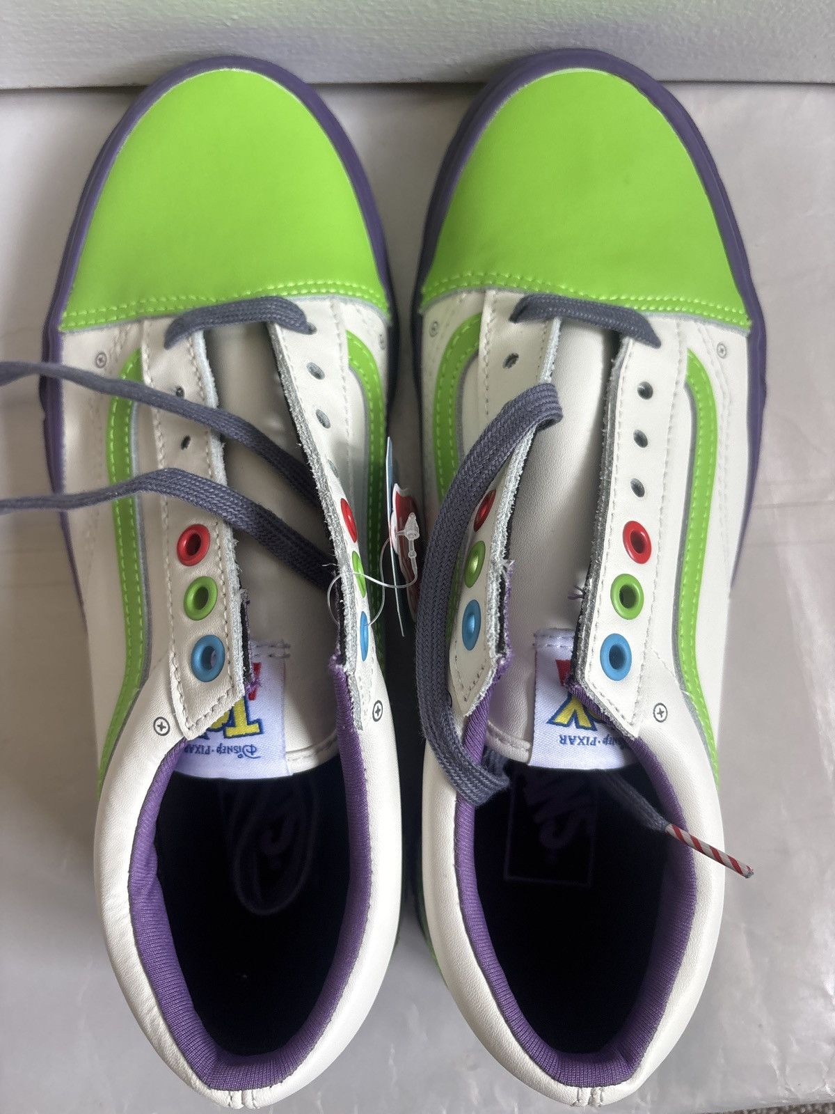 Vans Vans x Toy Story “Old Skool” Size US 7 / EU 40 - 6 Thumbnail