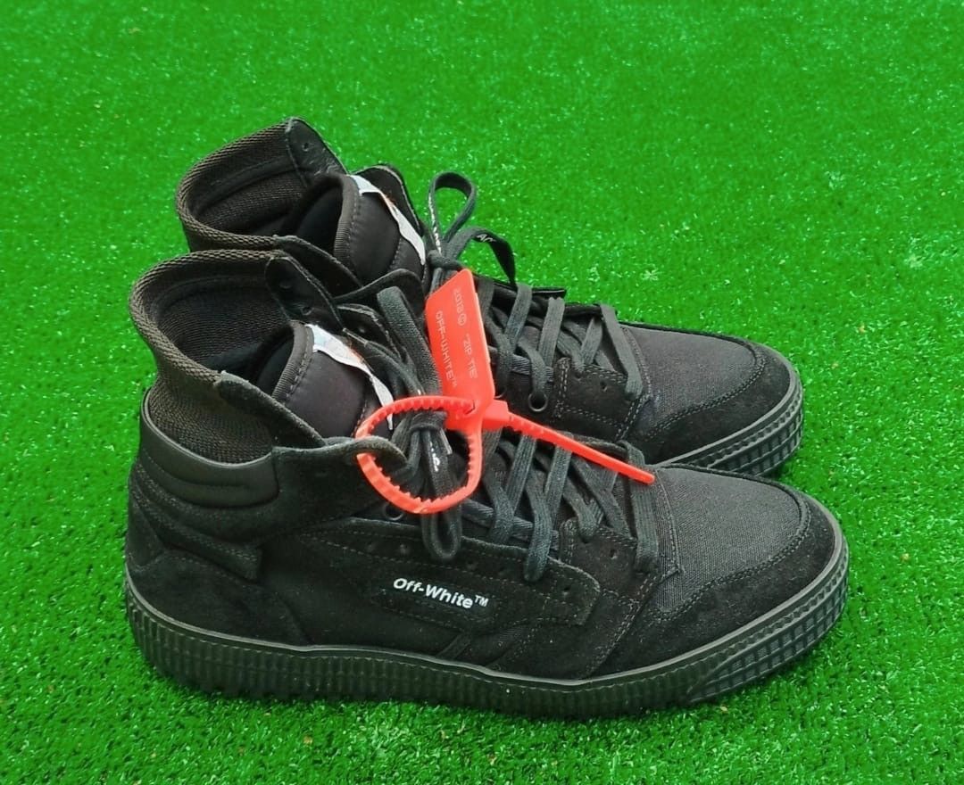 Snearkers Off White Court 3.0 Blak.