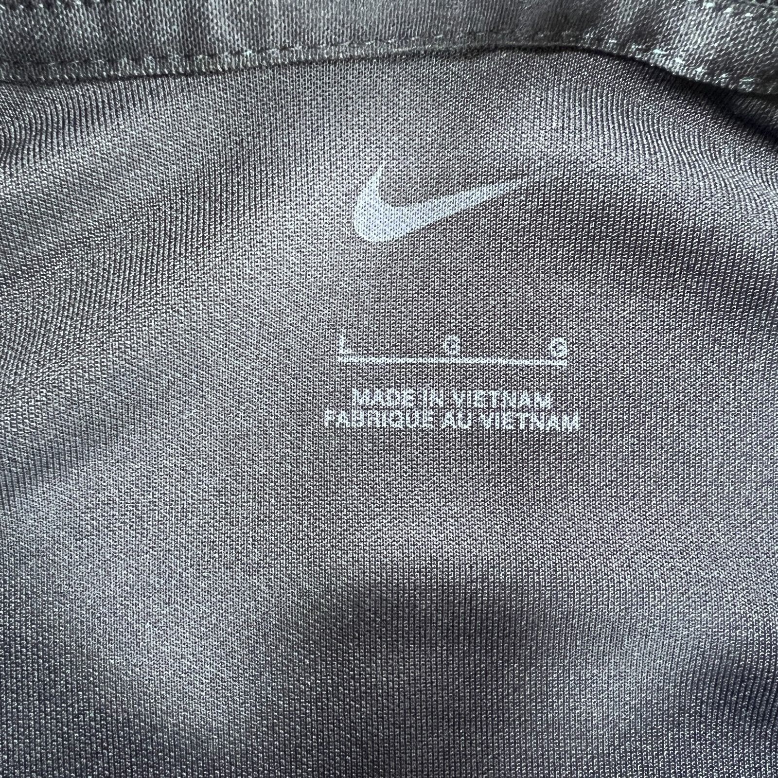 Nike Nike Golf Polo Shirt Men L Bath And Body Works Employee Work Size US L / EU 52-54 / 3 - 5 Thumbnail