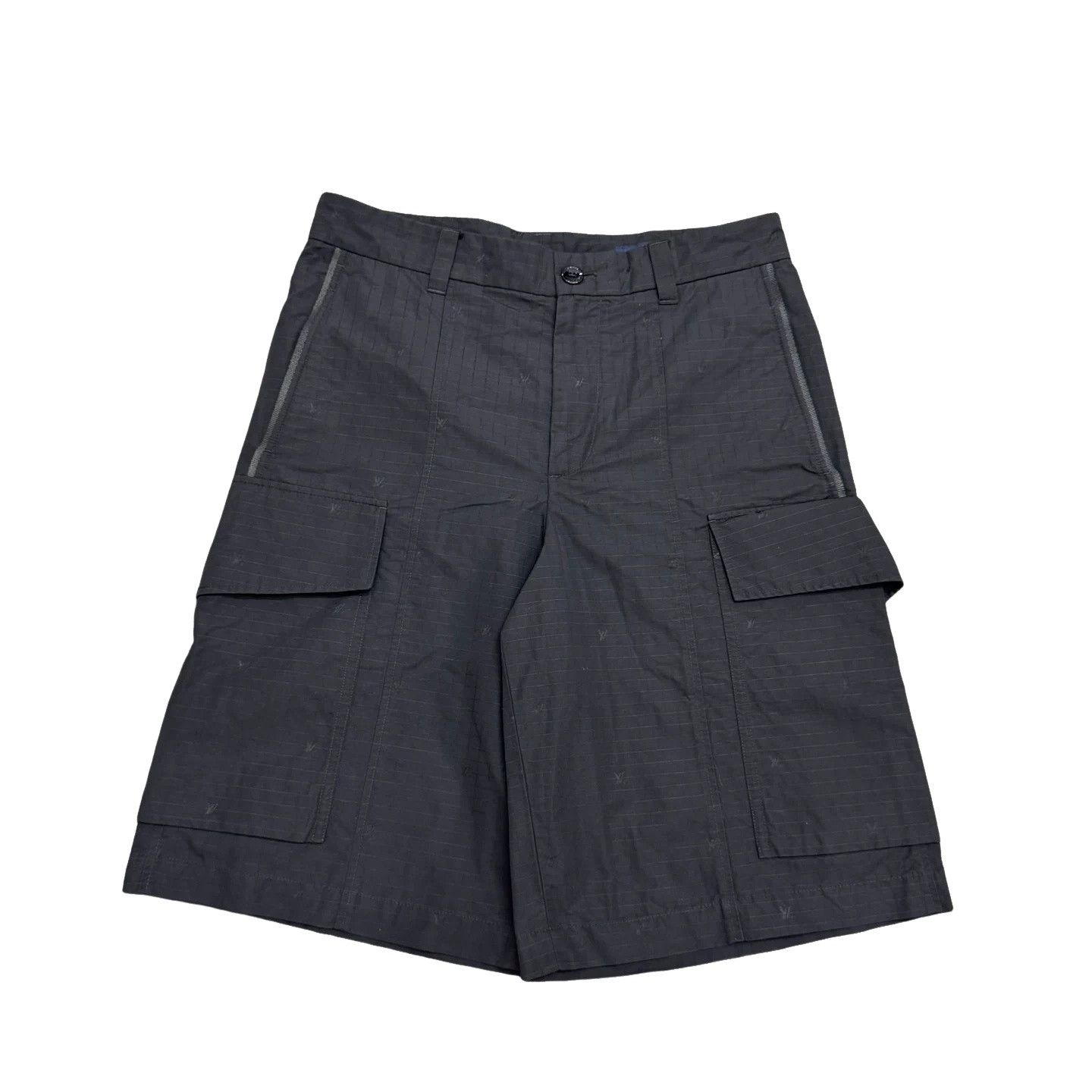 Louis Vuitton Louis Vuitton Monogram Cargo Shorts Size 28 Size US 28 / EU 44 - 1 Thumbnail
