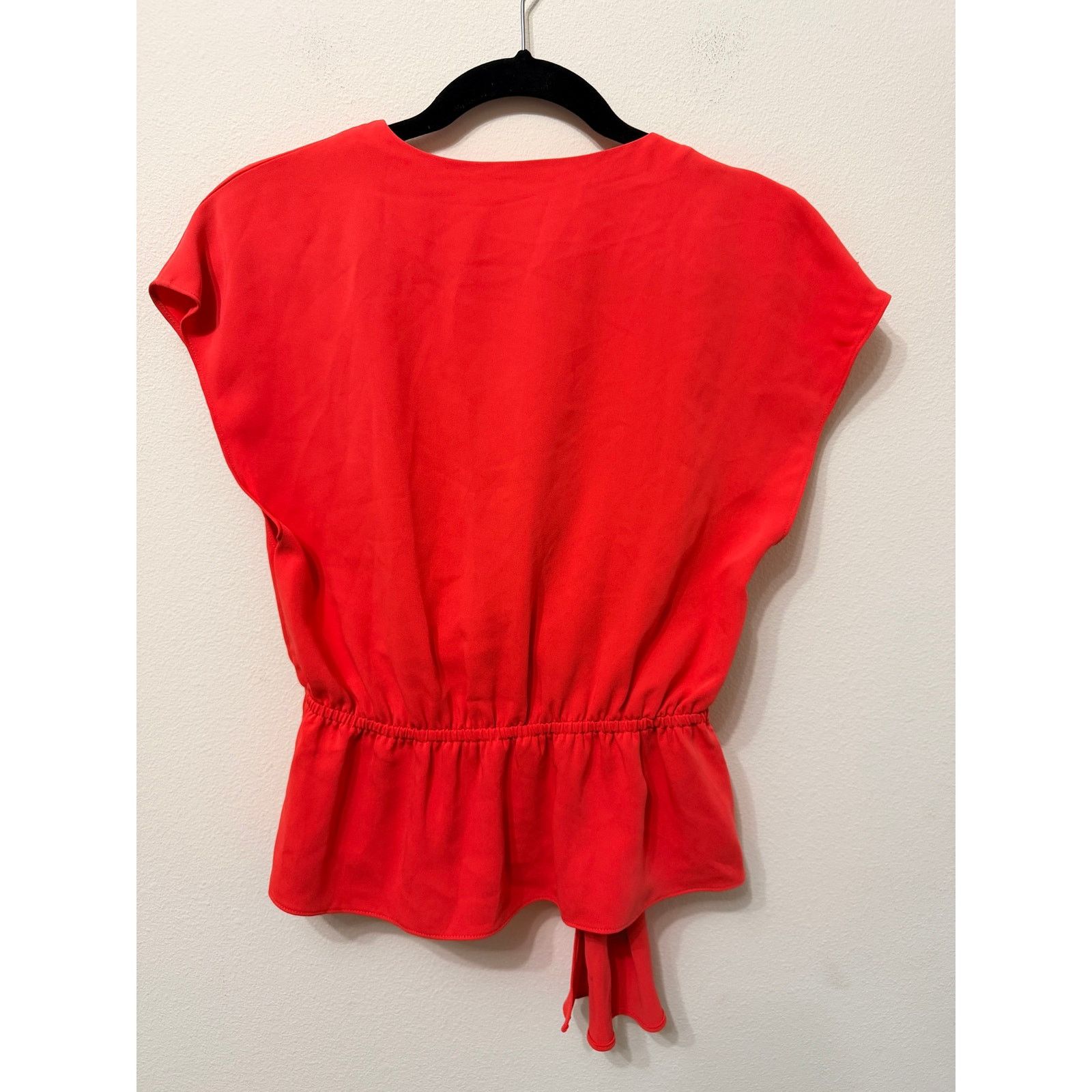 Aritzia NWOT Aritzia Babaton Cherry Red Chronical Blouse Sz S Size S / US 4 / IT 40 - 5 Thumbnail