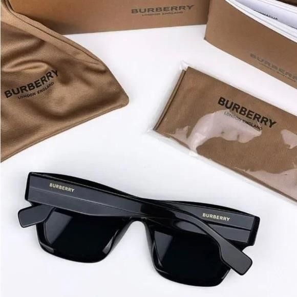 Burberry New - BURBERRY ERNEST BE4360 3993/87 Size ONE SIZE - 9 Thumbnail