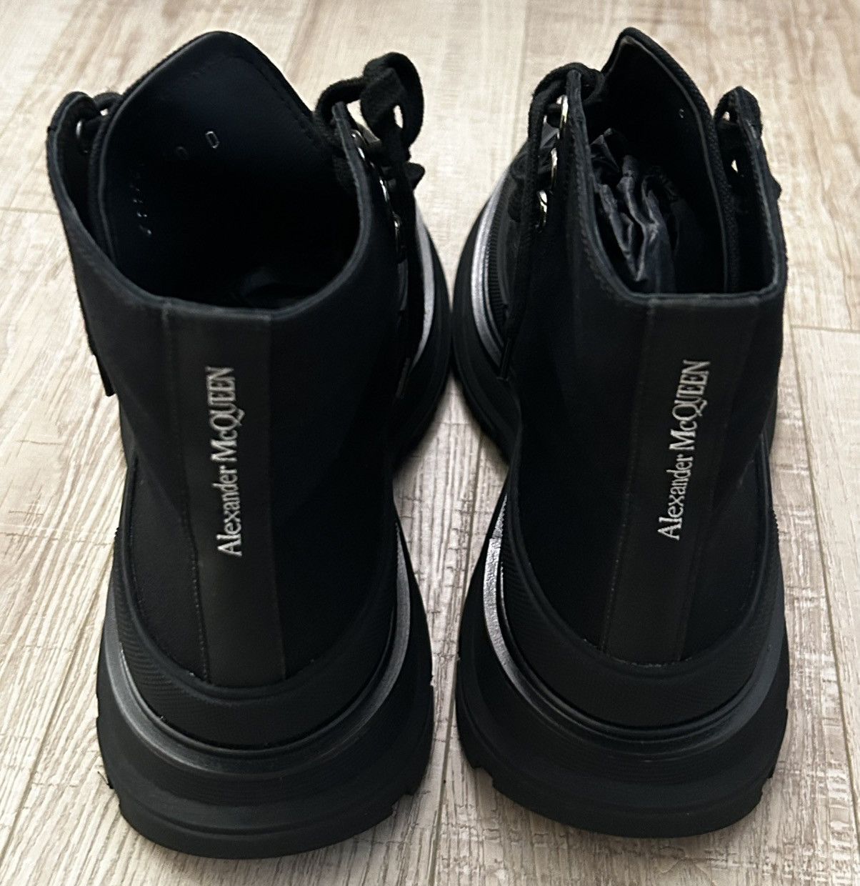 McQ Alexander McQueen Alexander McQueen Women's Tread Slick Boot in Black Size US 10 / IT 40 - 4 Thumbnail