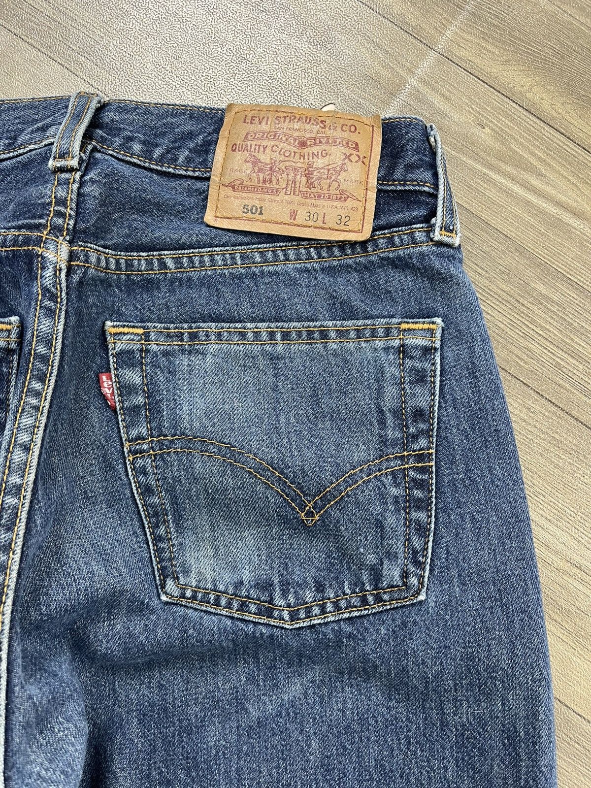 Levi's Vintage Clothing 🇺🇸1990s Vintage Levis 501 30x32 Straight Leg Blue Jeans Size US 30 / EU 46 - 13 Thumbnail