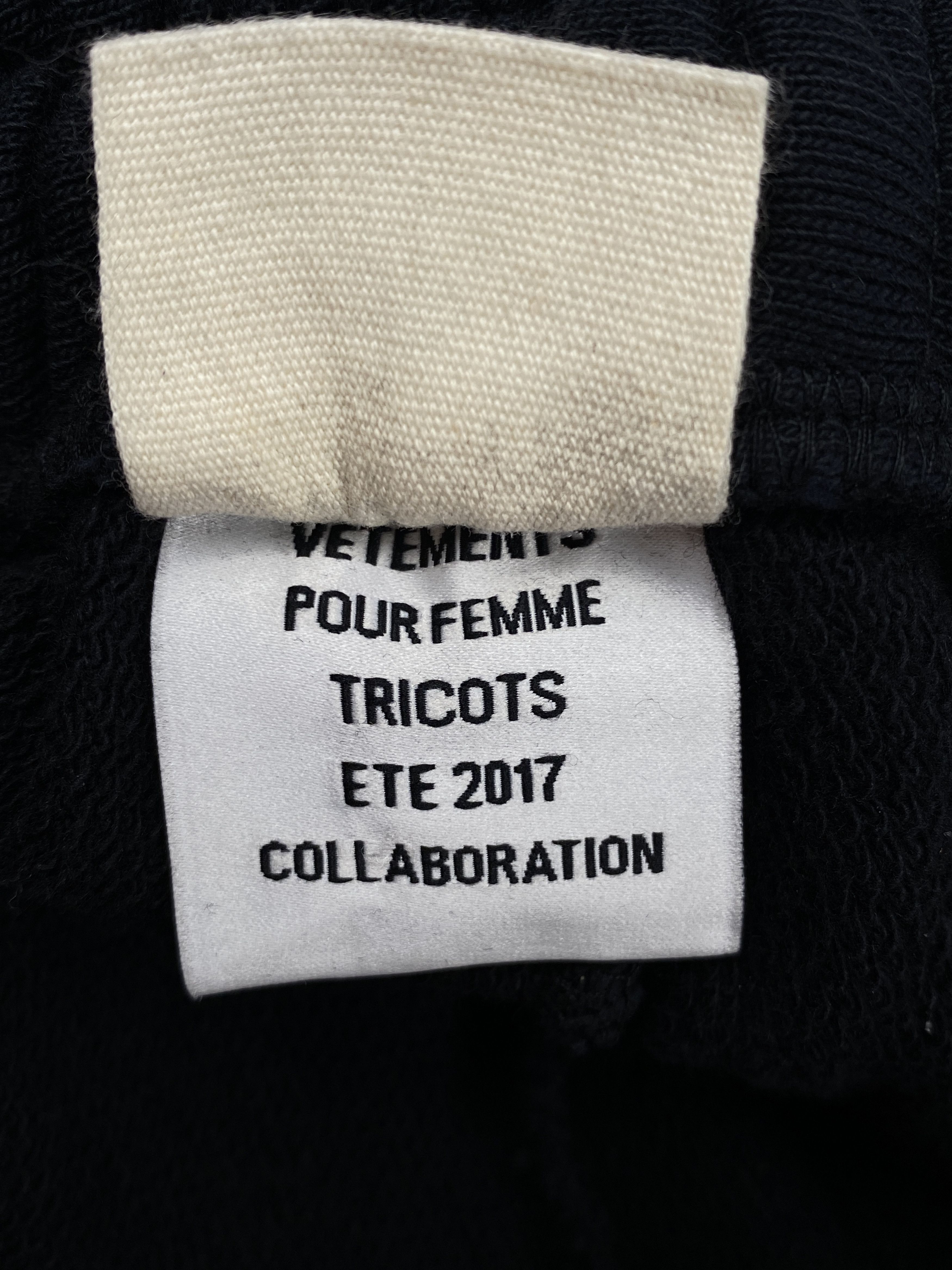 Champion × Vetements S/S 2017 Side Logo Line Shorts Size 22" - 12 Thumbnail