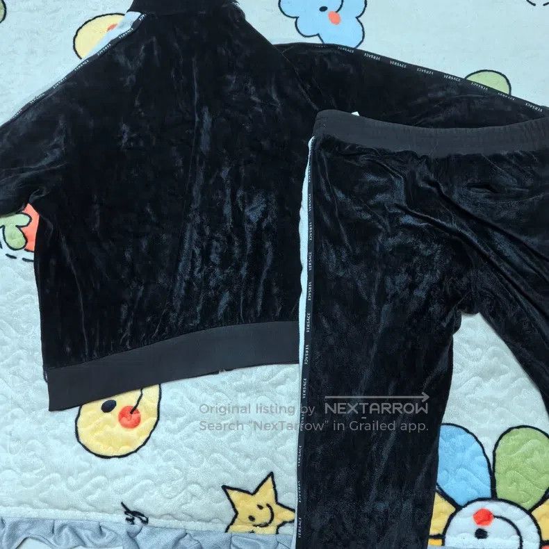 Versace Versace Velvet jacket and sweatpants set Size L / US 10 / IT 46 - 2 Thumbnail