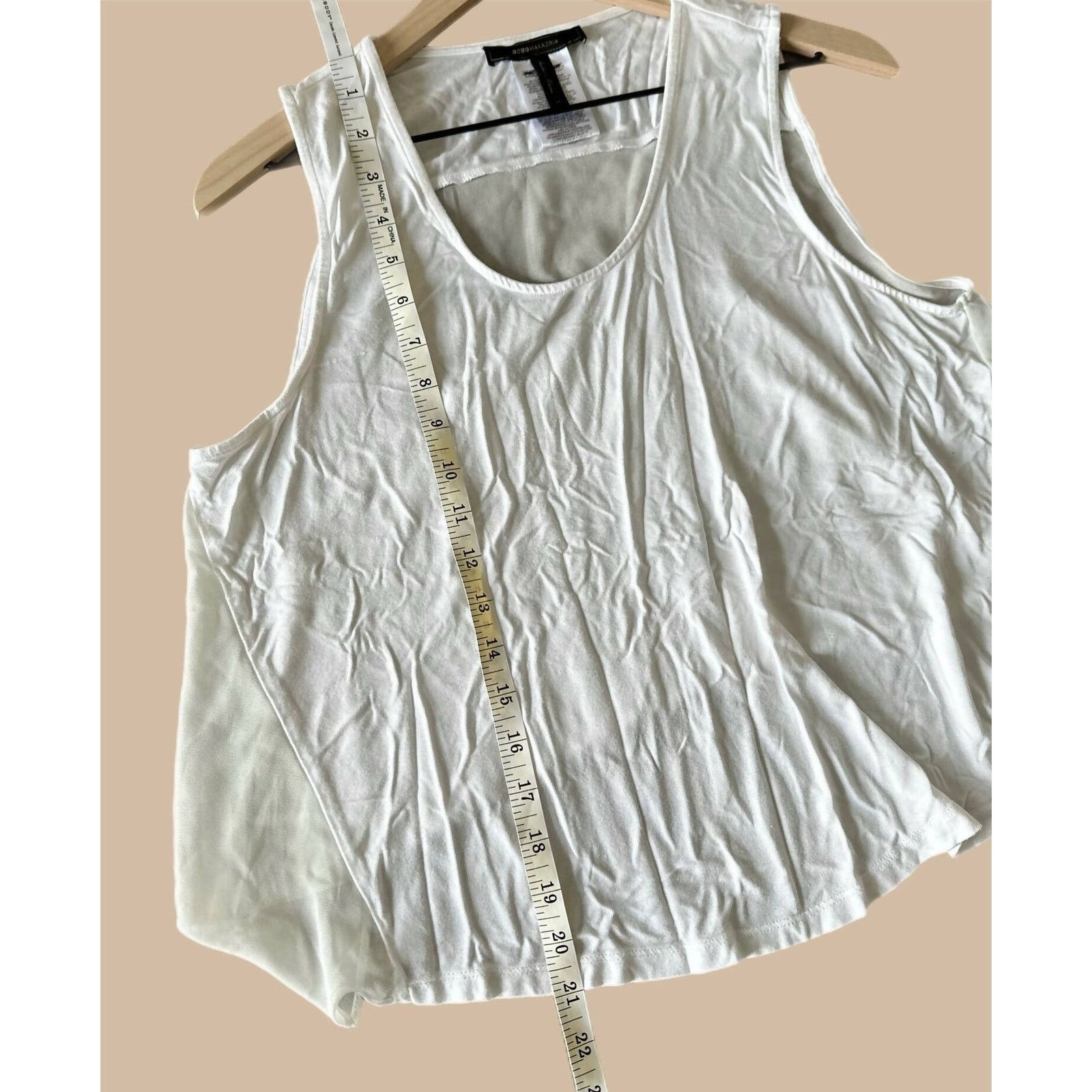 Bcbgmaxazria BCBG Maxazria White High Low Sheer Sleeveless Top Sz M Size M / US 6-8 / IT 42-44 - 8 Thumbnail