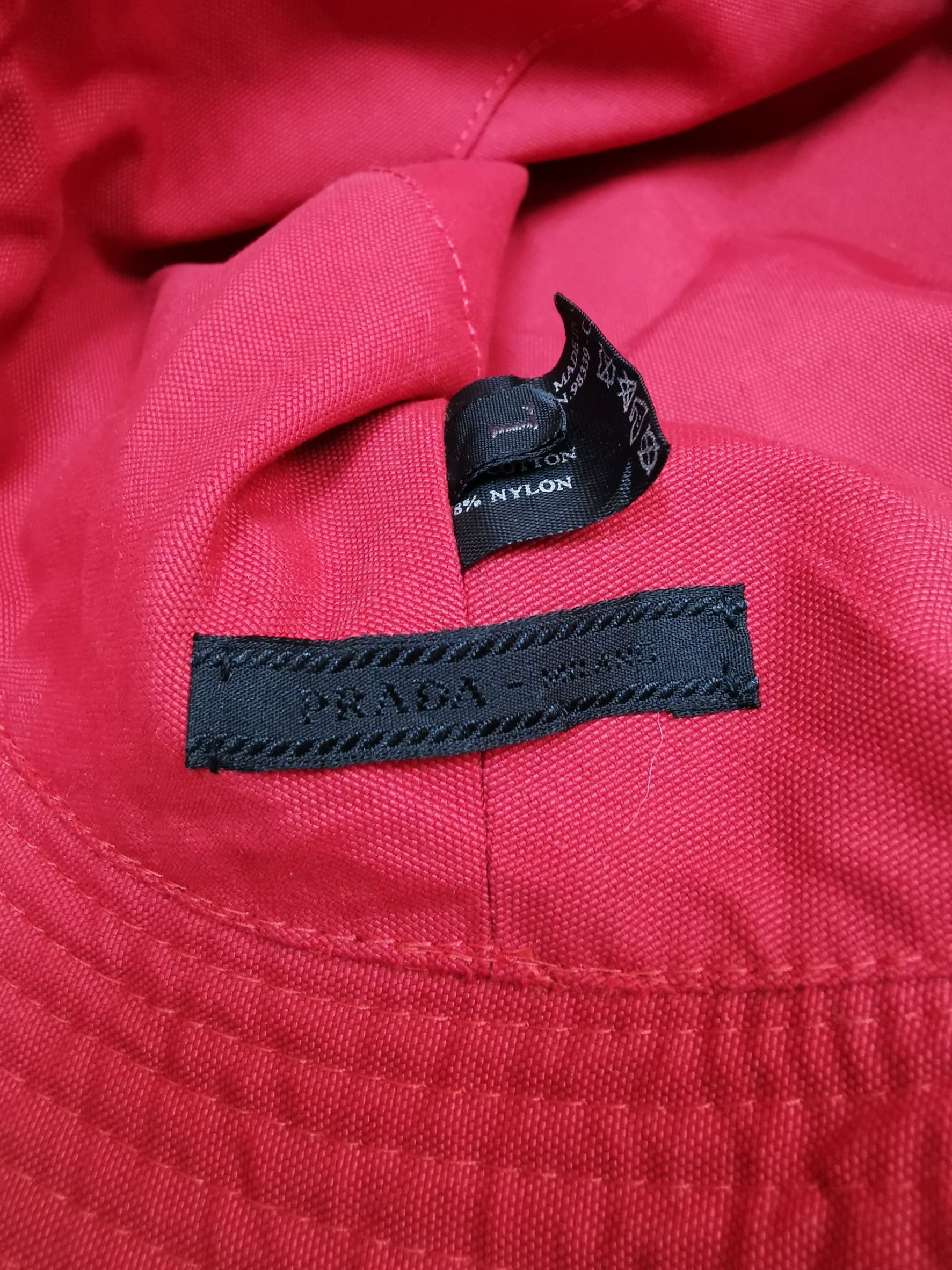 Prada 🔴Prada bucket hats🔴 Size ONE SIZE - 6 Thumbnail