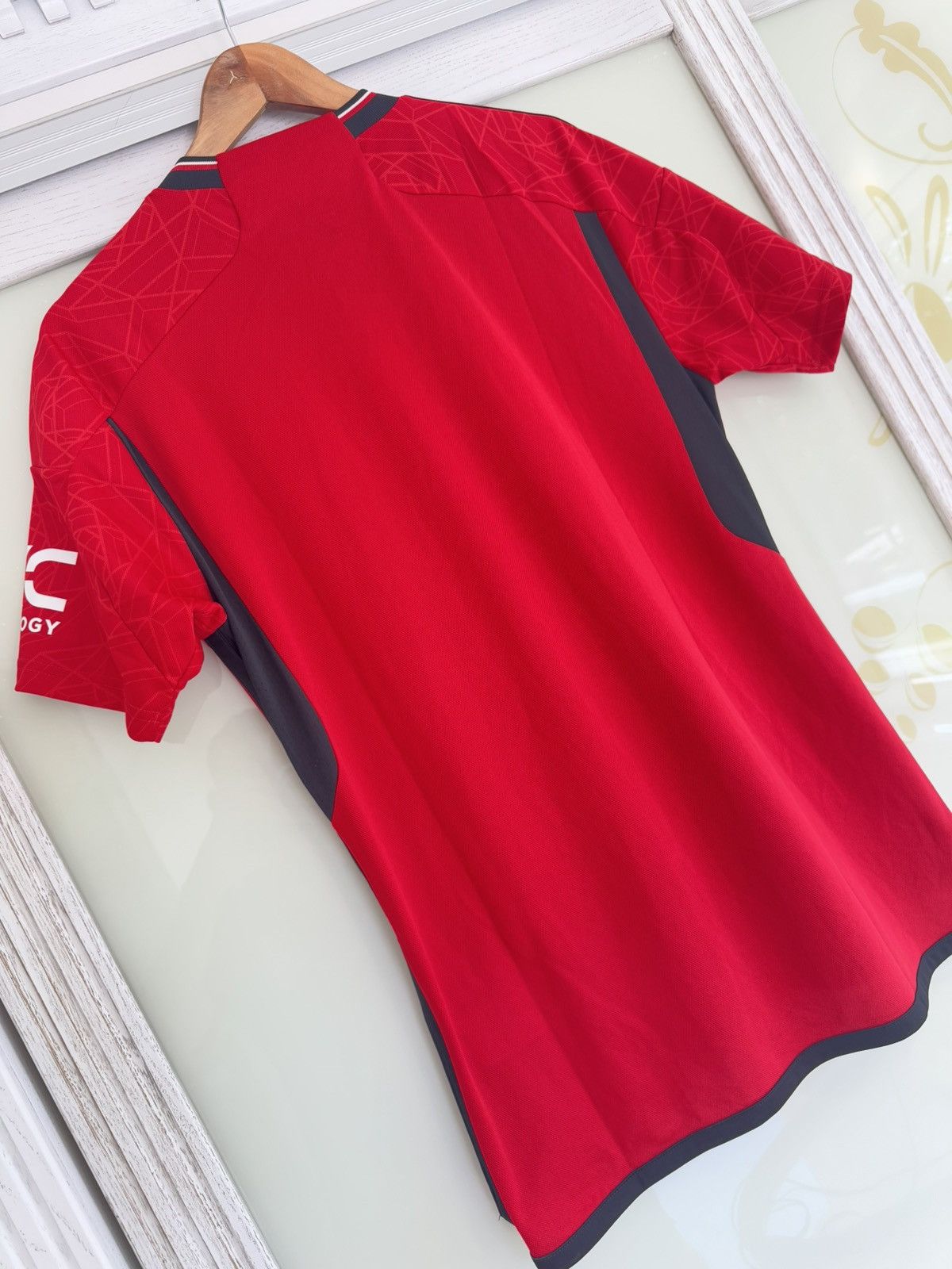 Adidas Manchester United 2023-2024 Home Soccer Jersey Football Kit Size US M / EU 48-50 / 2 - 9 Thumbnail