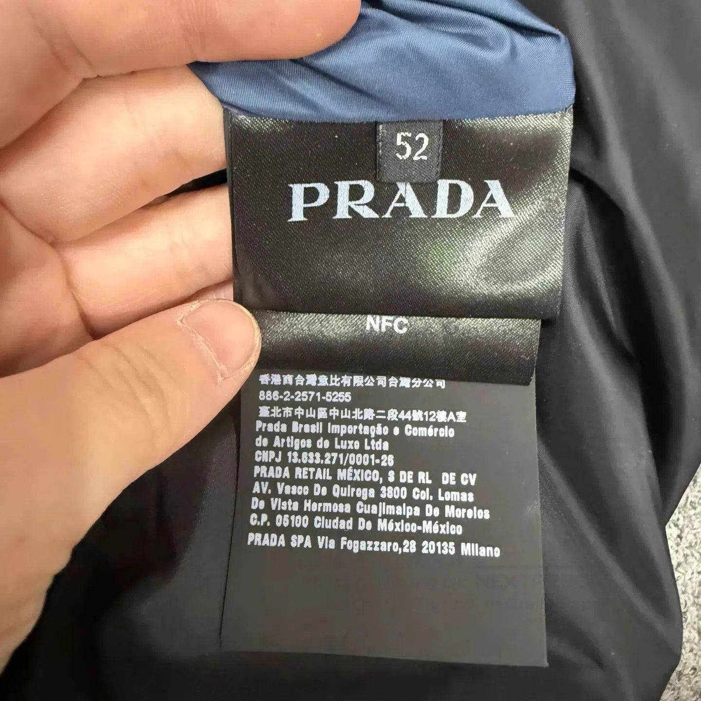 Prada Black Lightweight Zip-Up Jacket. Size US L / EU 52-54 / 3 - 4 Thumbnail