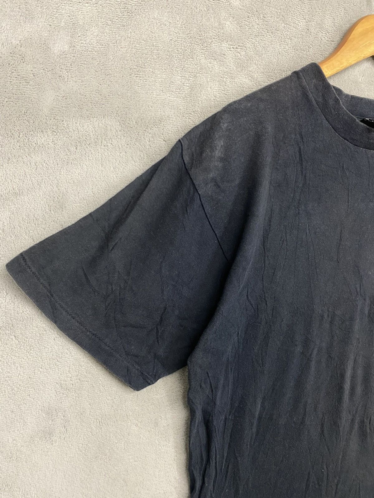 Vintage RaRe🔥 TRASHED FADED T&C SURF HAWAII’S CLASSIC DESIGN IN USA Size US L / EU 52-54 / 3 - 4 Thumbnail