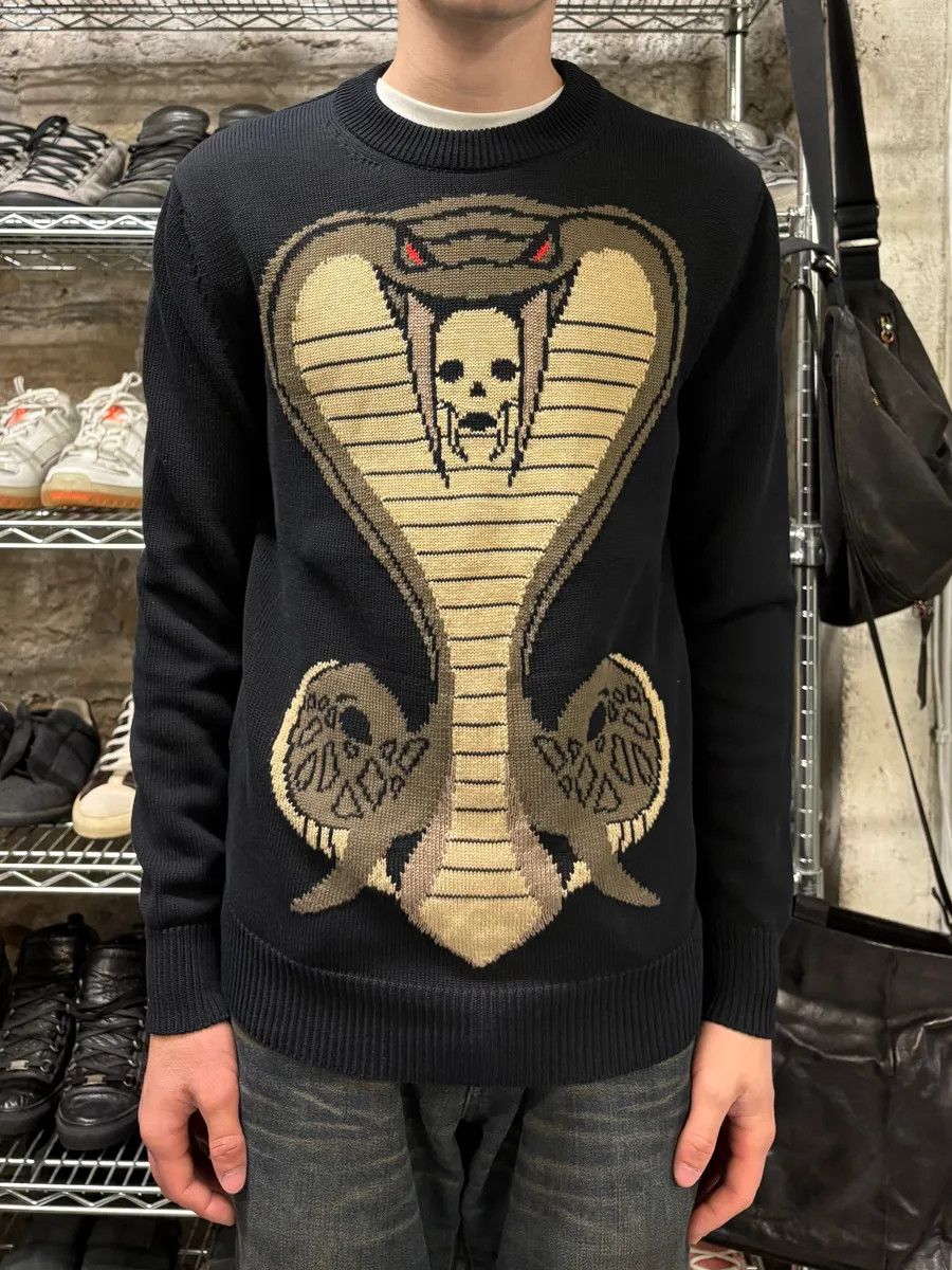 Givenchy AW2016 Givenchy Black Cobra Sweater by Ticcardo Tisci Size US S / EU 44-46 / 1 - 2 Thumbnail